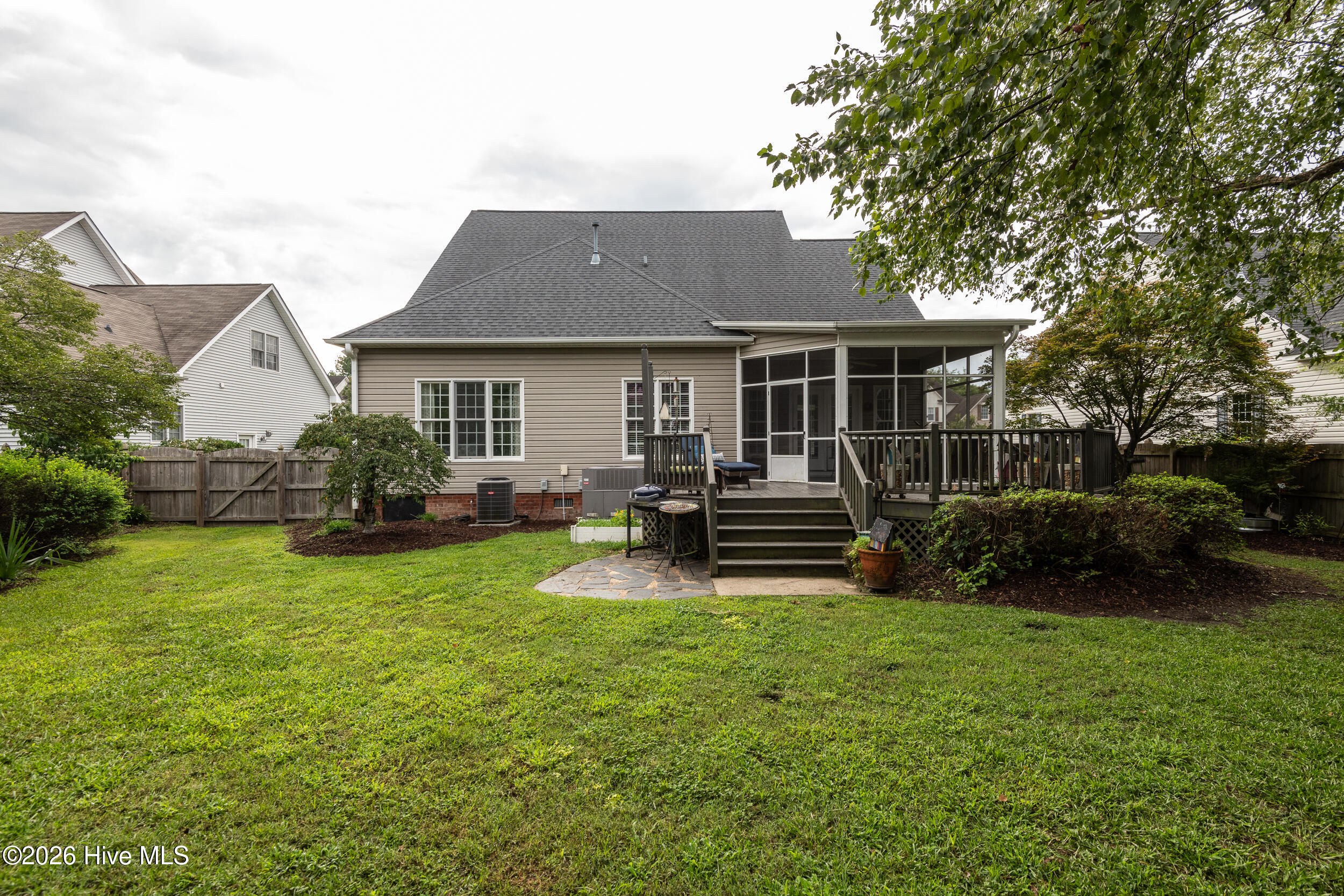 1802 Rondo Drive Property Photo 3