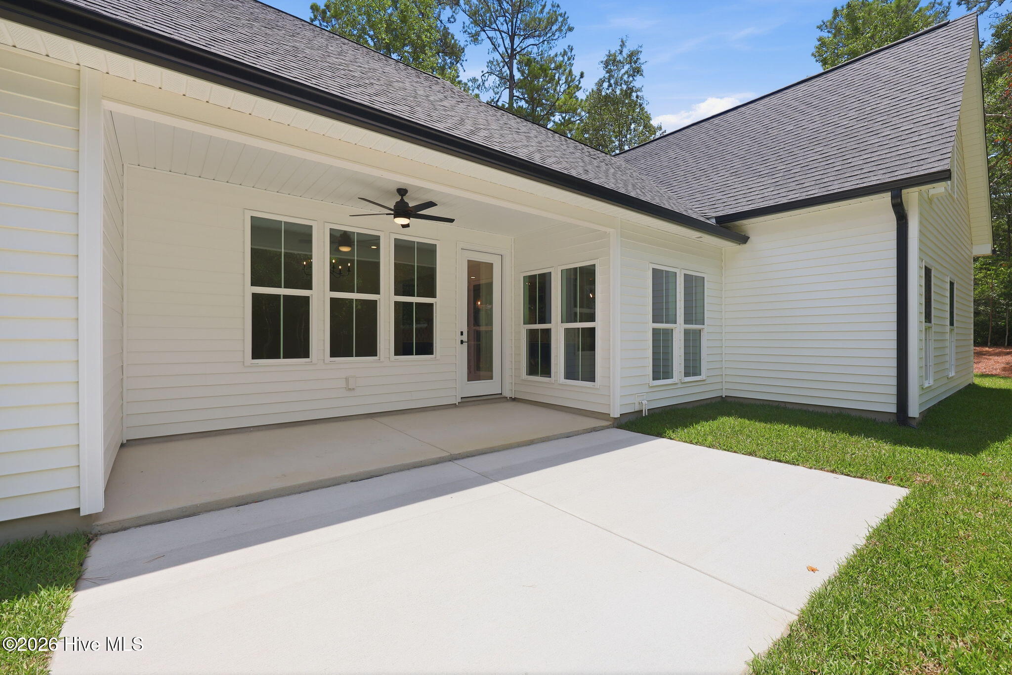 105 S Belvedere Drive Property Photo 43