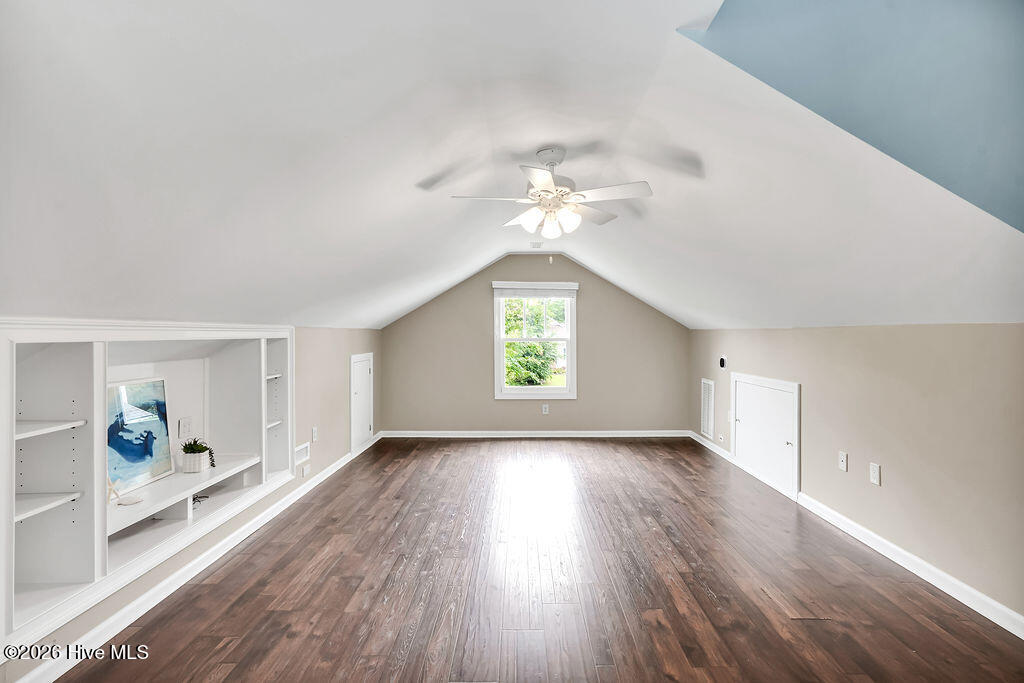 8120 Mason Ridge Lane Property Photo 44