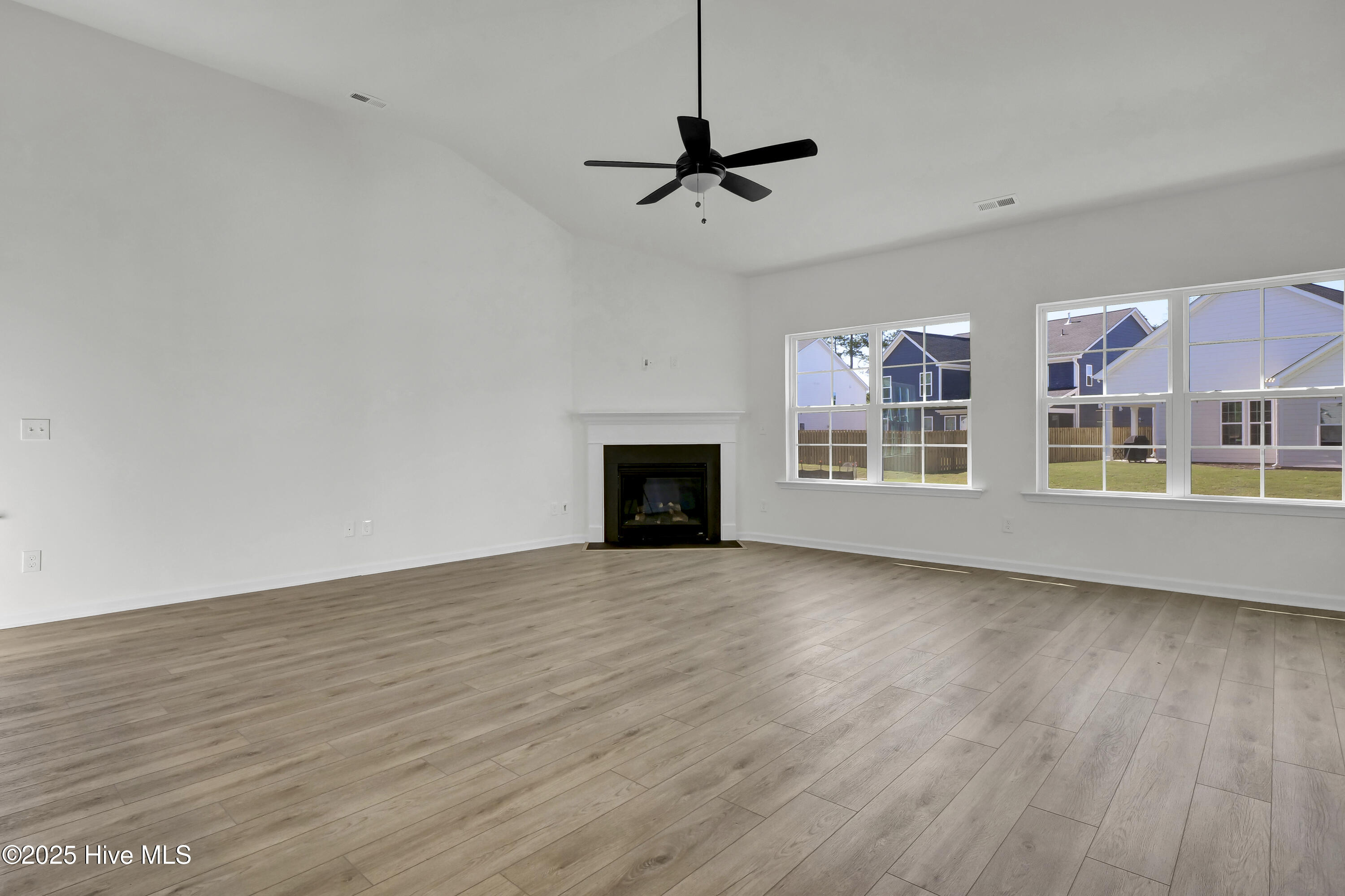 3021 Coastal Dream Way Property Photo 10