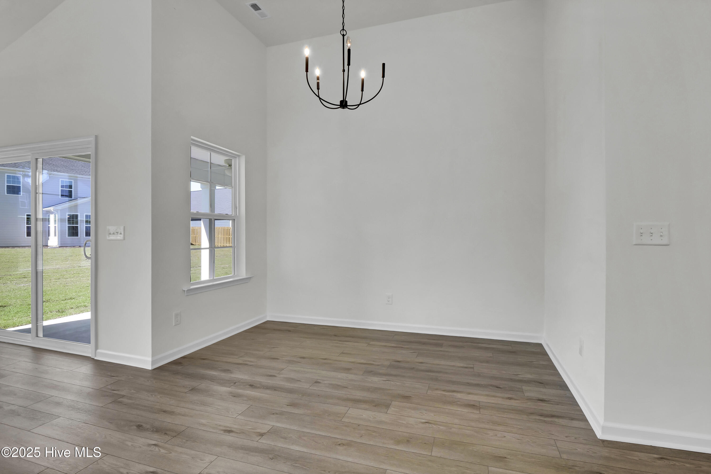 3021 Coastal Dream Way Property Photo 13