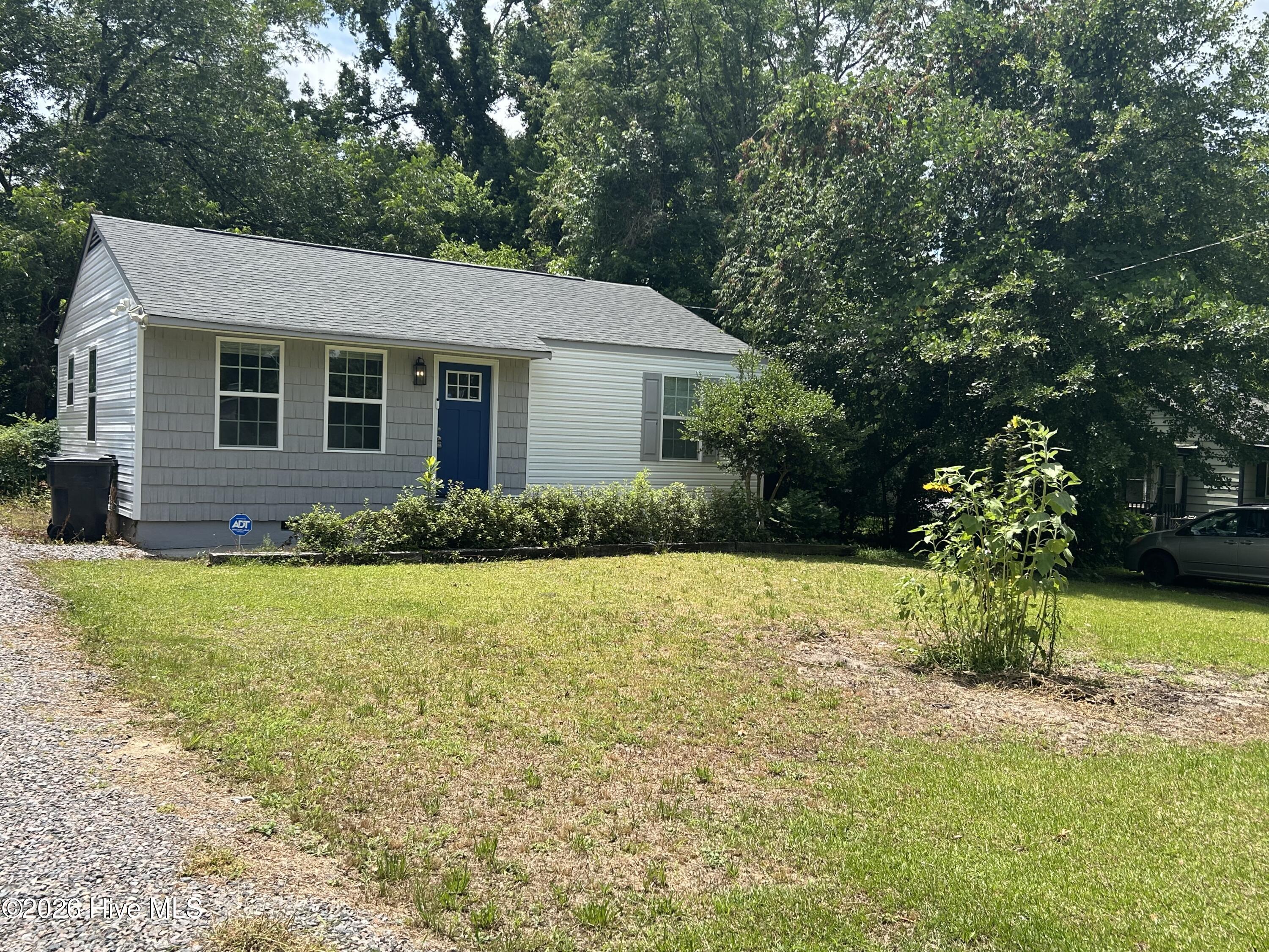 2838 Thomas Lane Property Photo 1