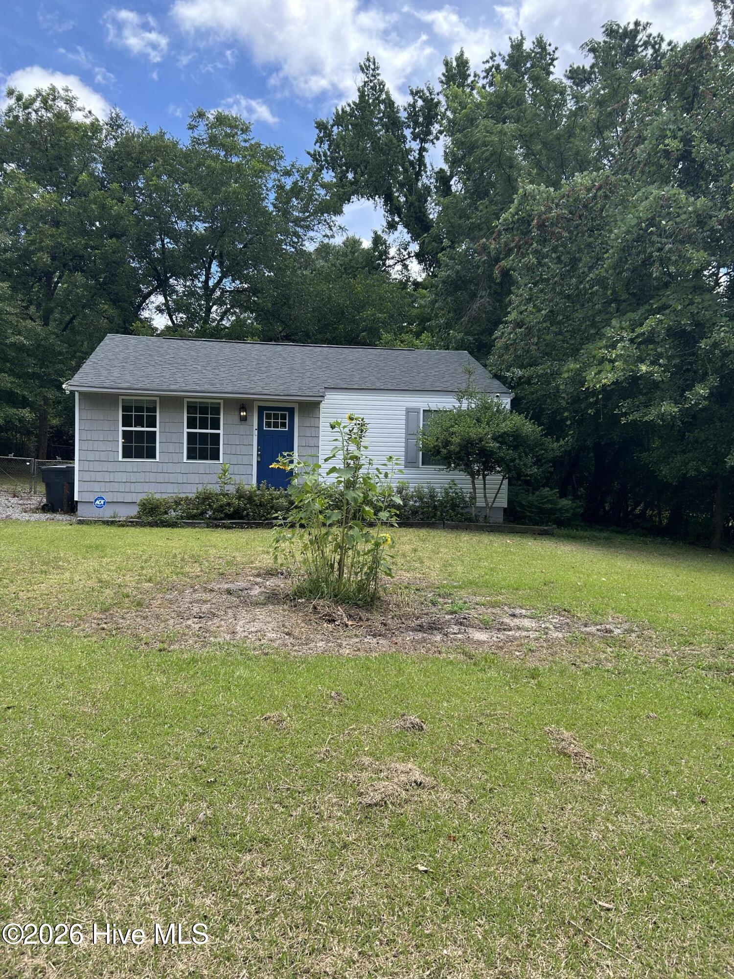 2838 Thomas Lane Property Photo 3