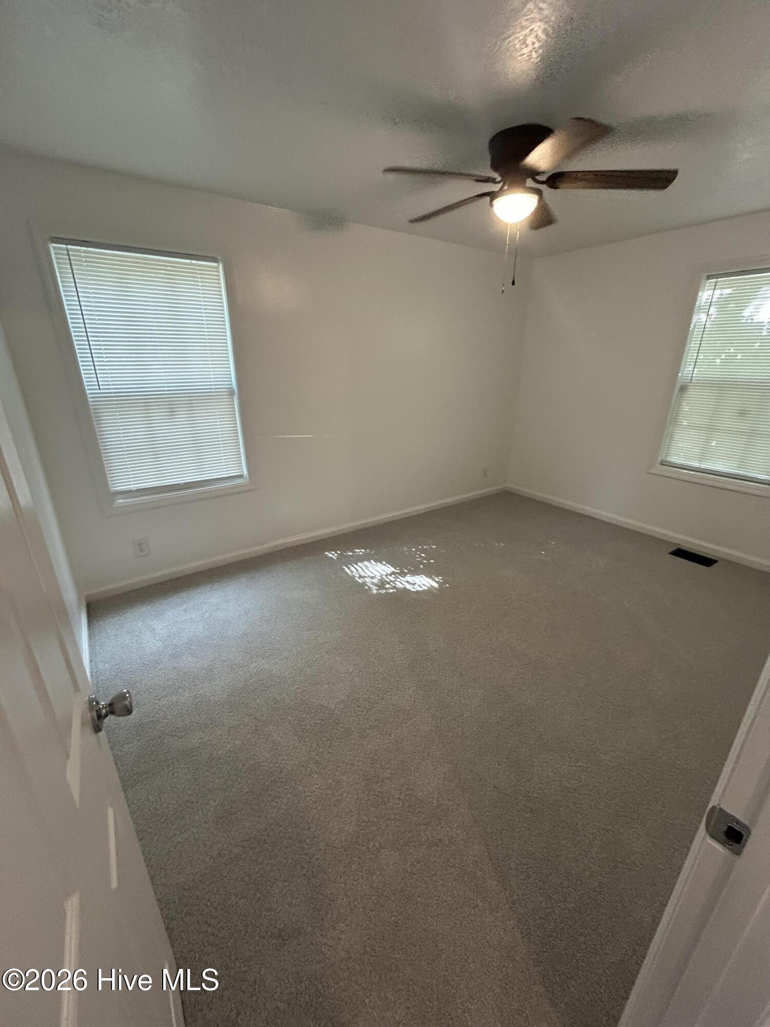 2838 Thomas Lane Property Photo 12