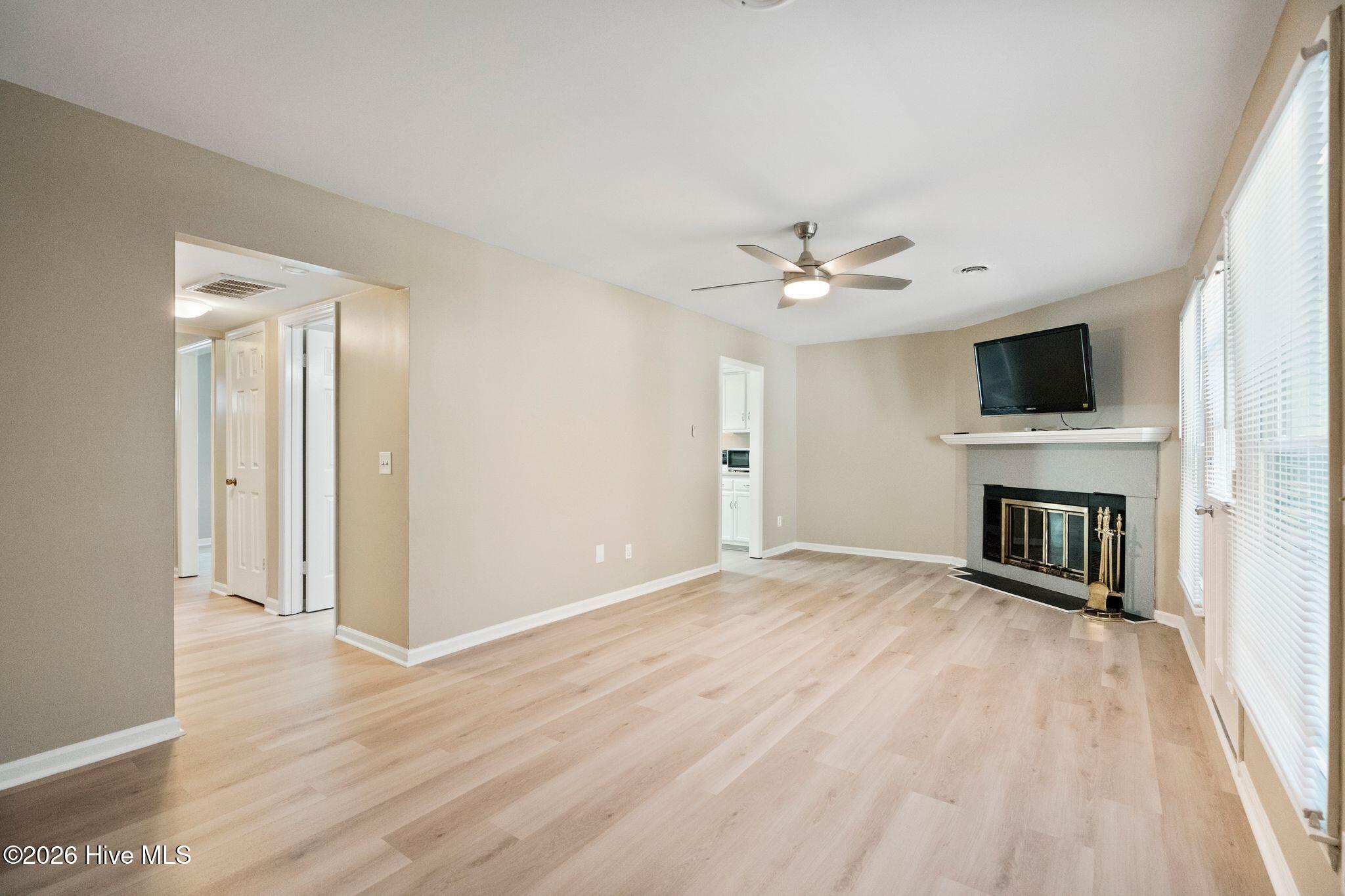 4927 Marlin Court Property Photo 4