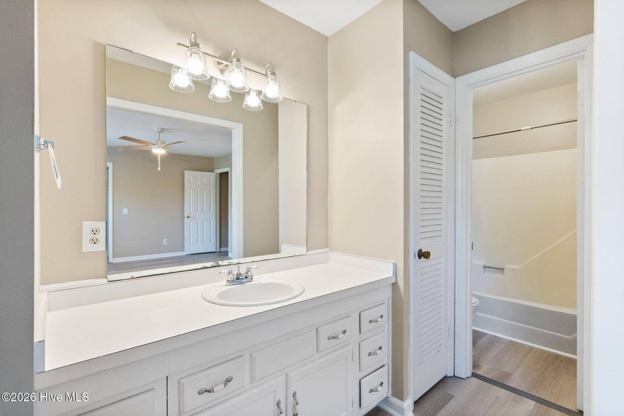 4927 Marlin Court Property Photo 15
