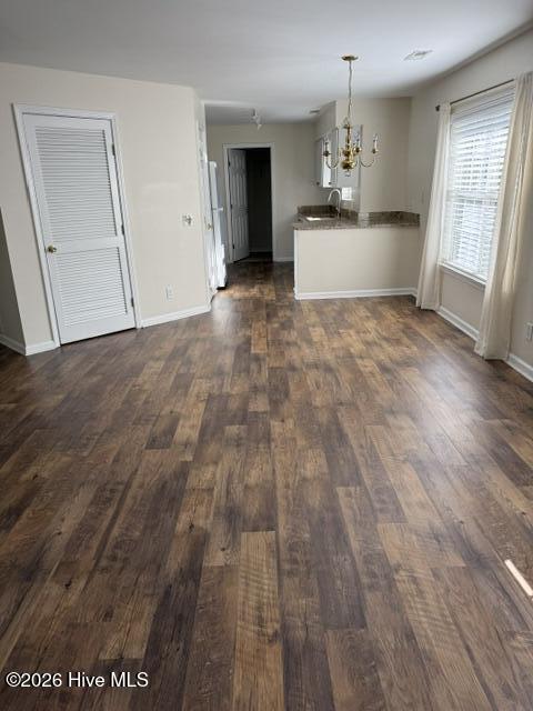 2209 Locksley Woods Drive E Property Photo 8