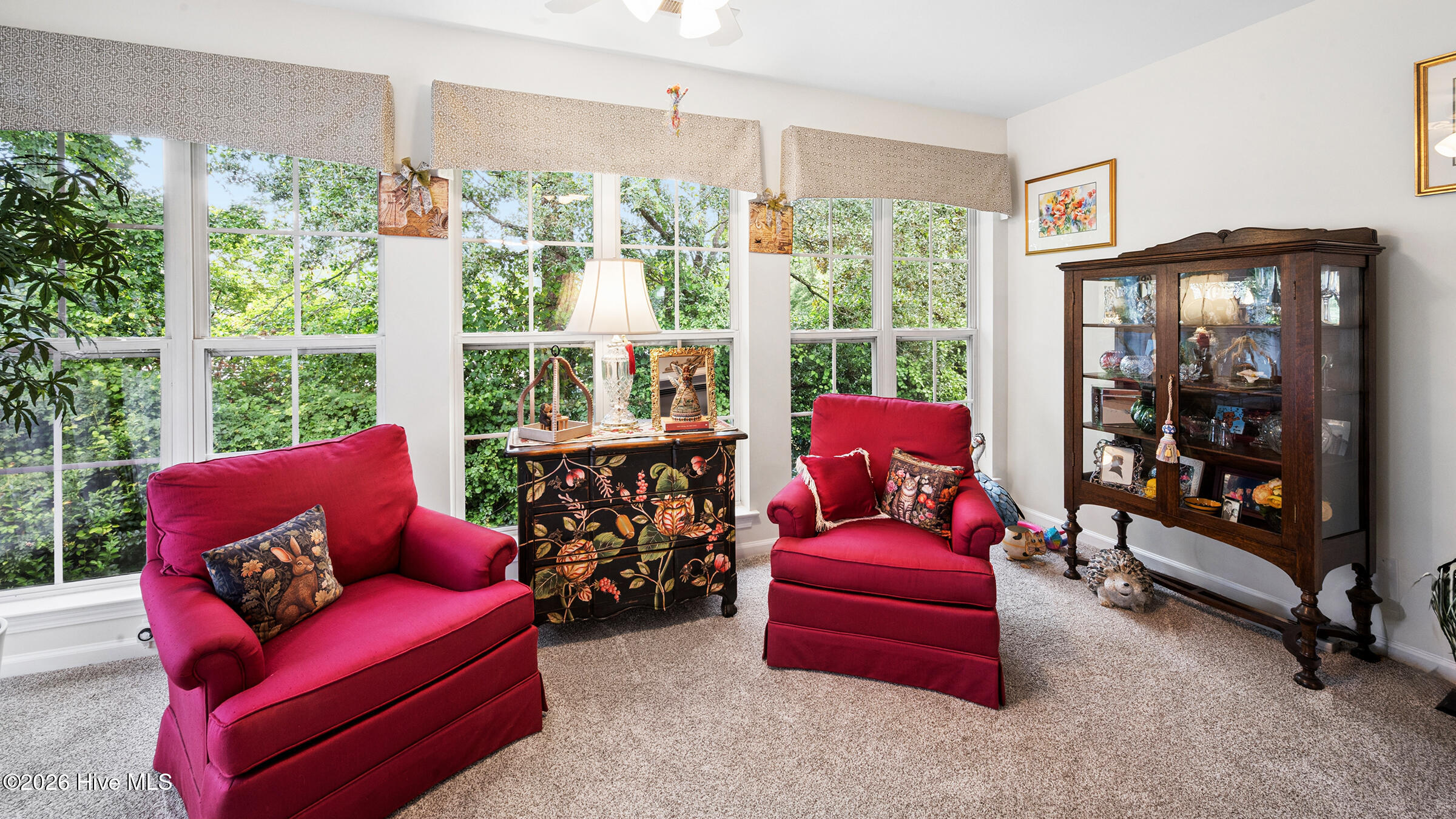 2209 Locksley Woods Drive E Property Photo 23