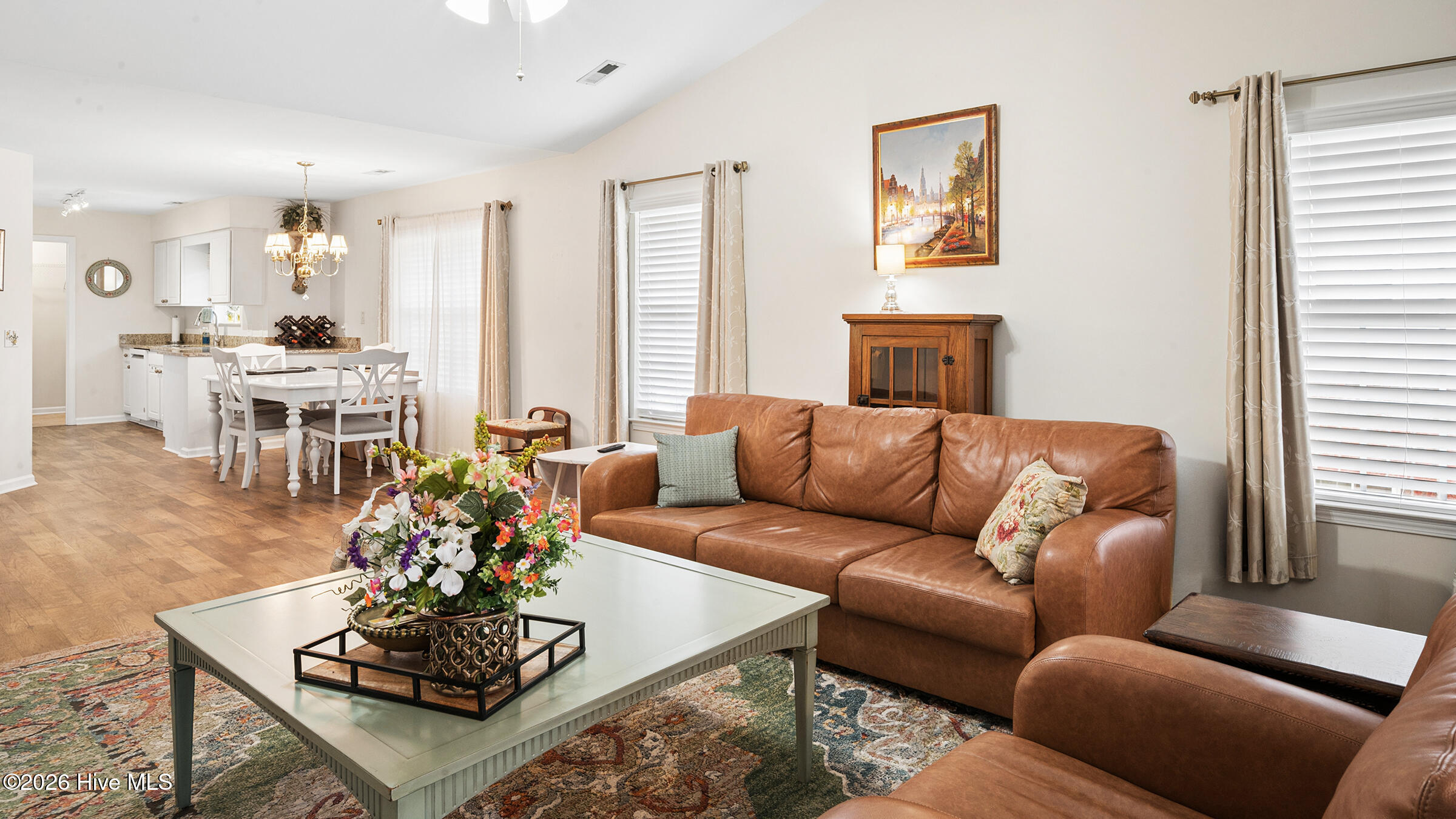 2209 Locksley Woods Drive E Property Photo 26