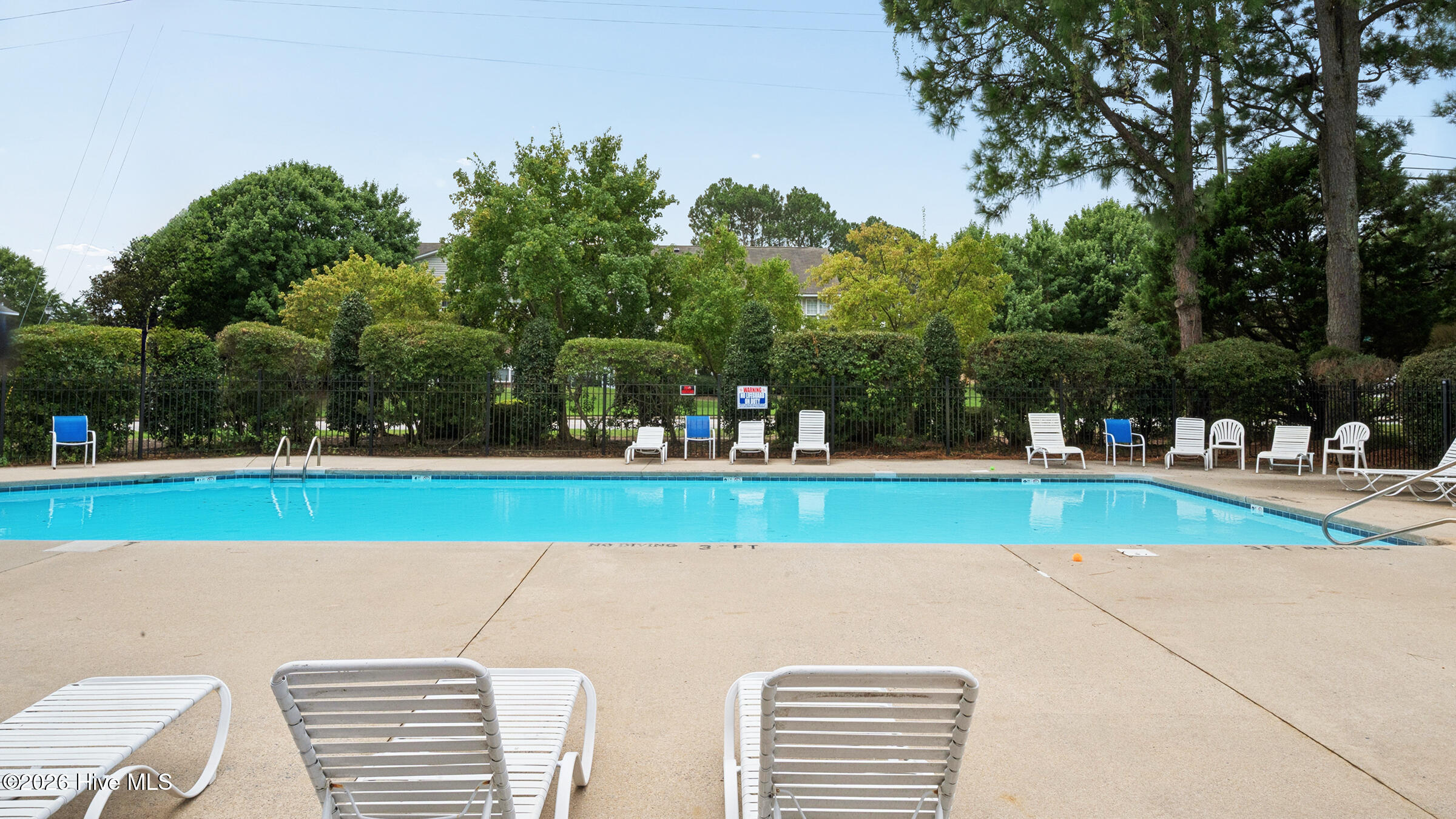 2209 Locksley Woods Drive E Property Photo 49