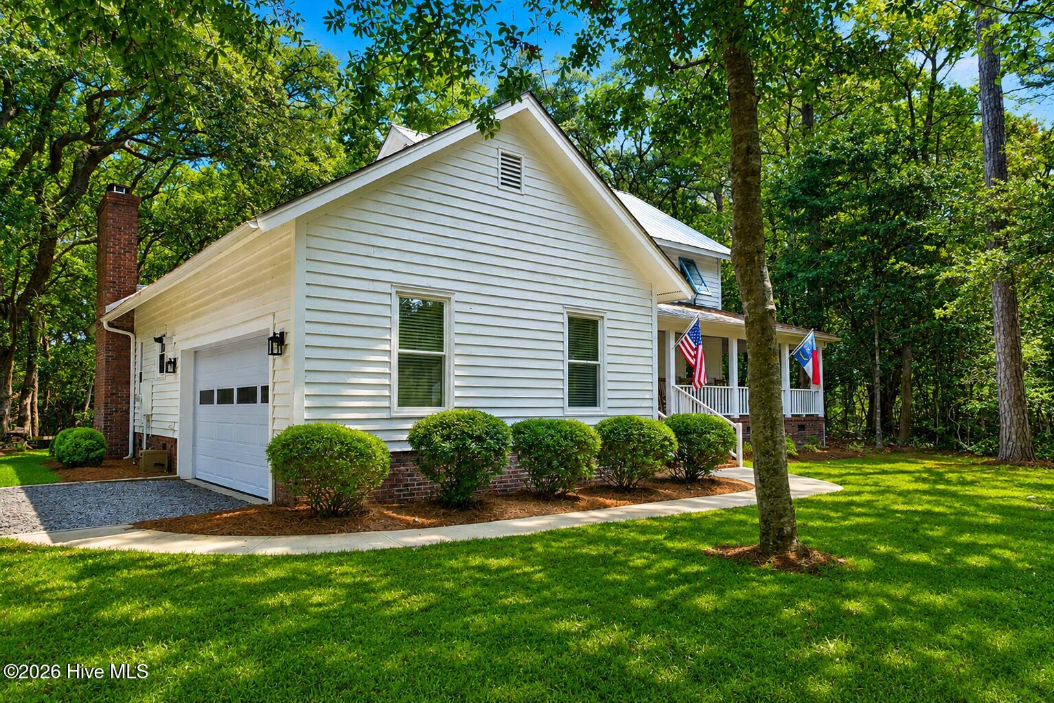 5933 Dutchman Creek Road Property Photo 3