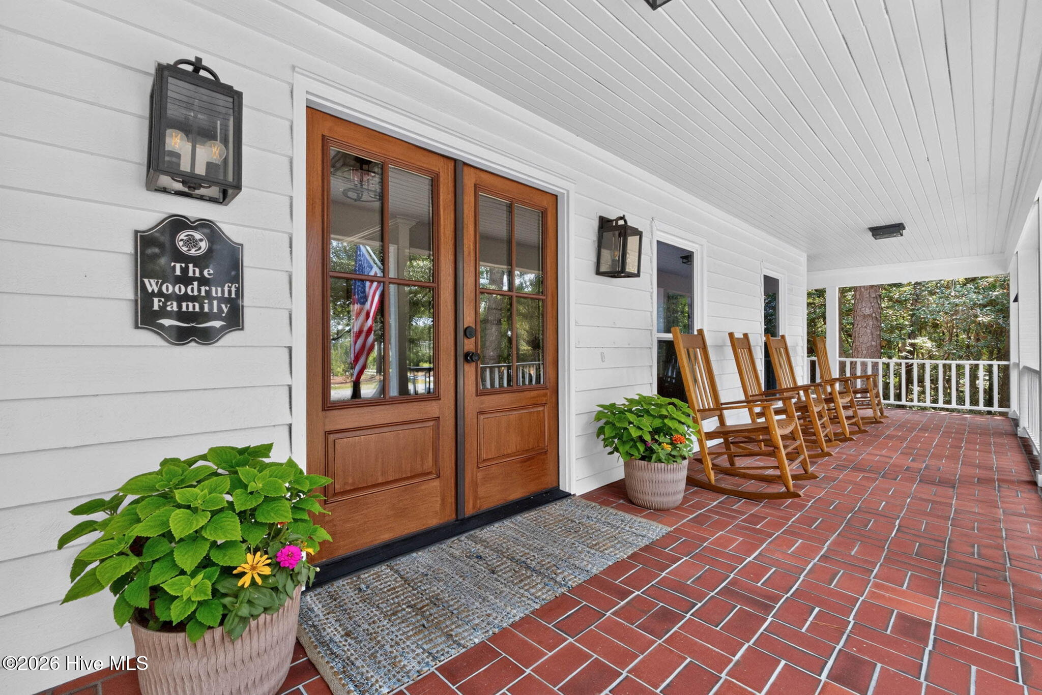 5933 Dutchman Creek Road Property Photo 8