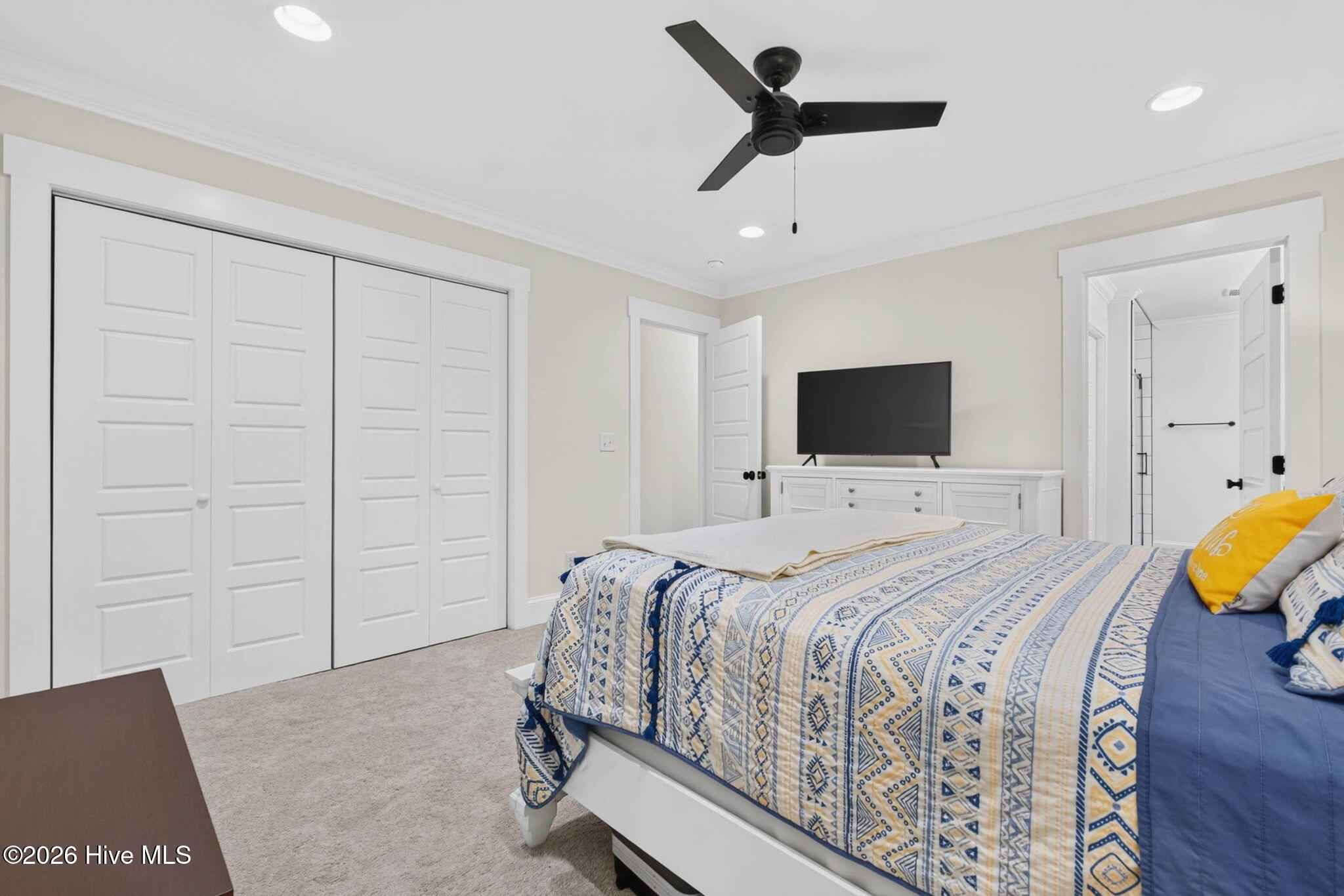 5933 Dutchman Creek Road Property Photo 39