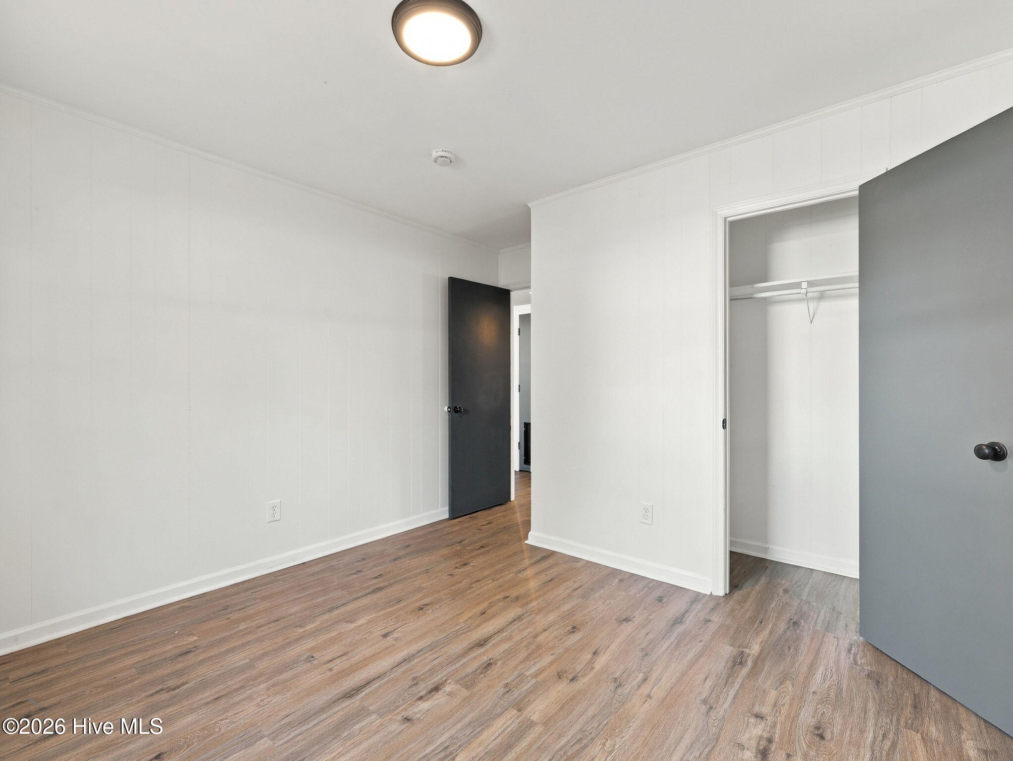 100 Ravenwood Drive B Property Photo 10