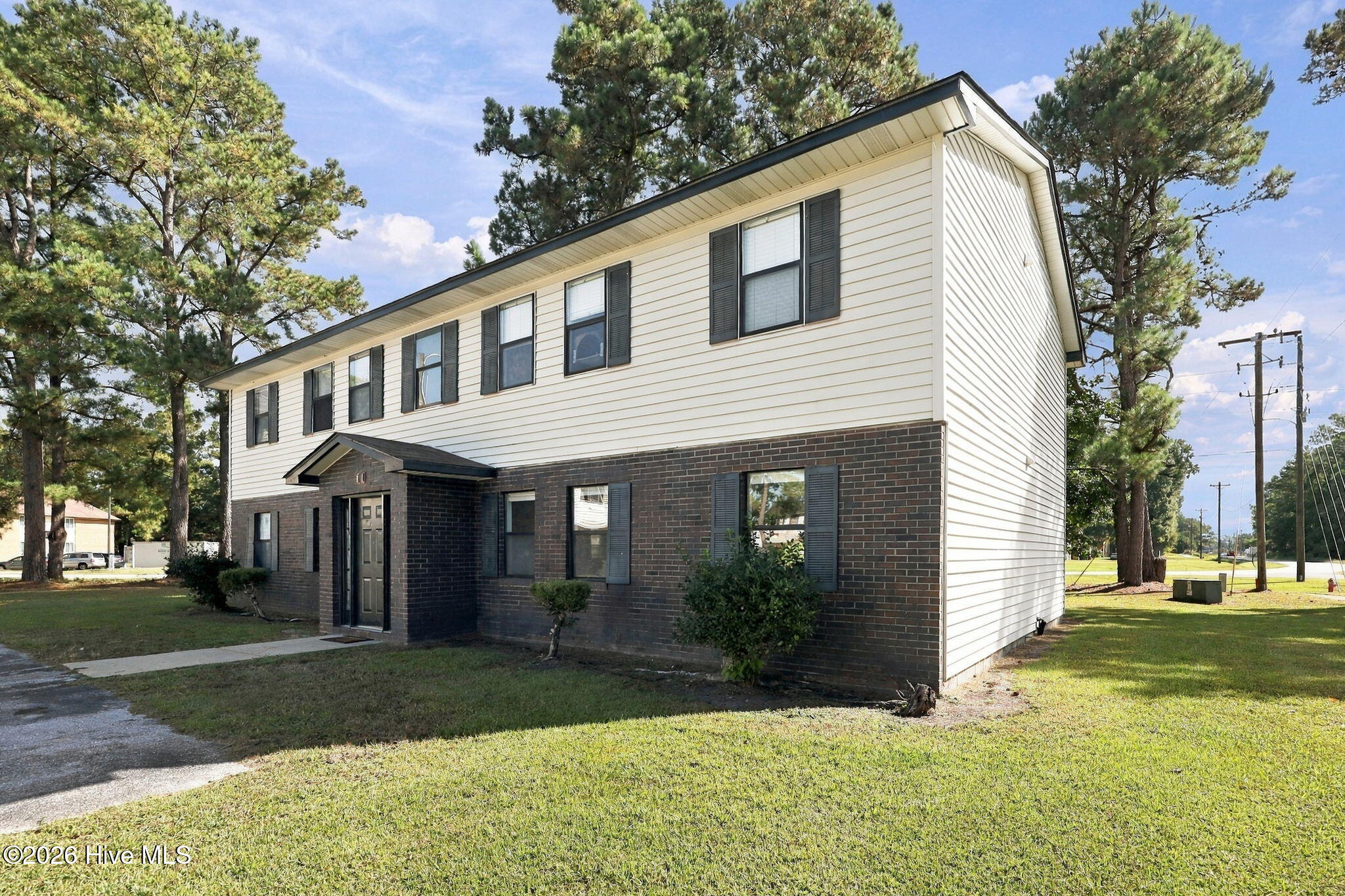 100 Ravenwood Drive B Property Photo 17