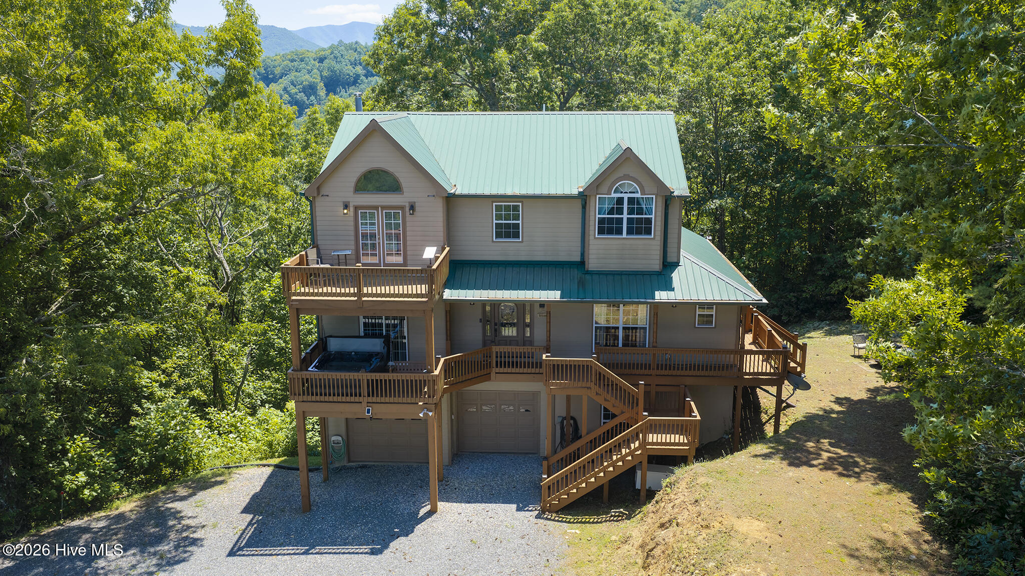 135 Eagles Nest Road Property Photo 1