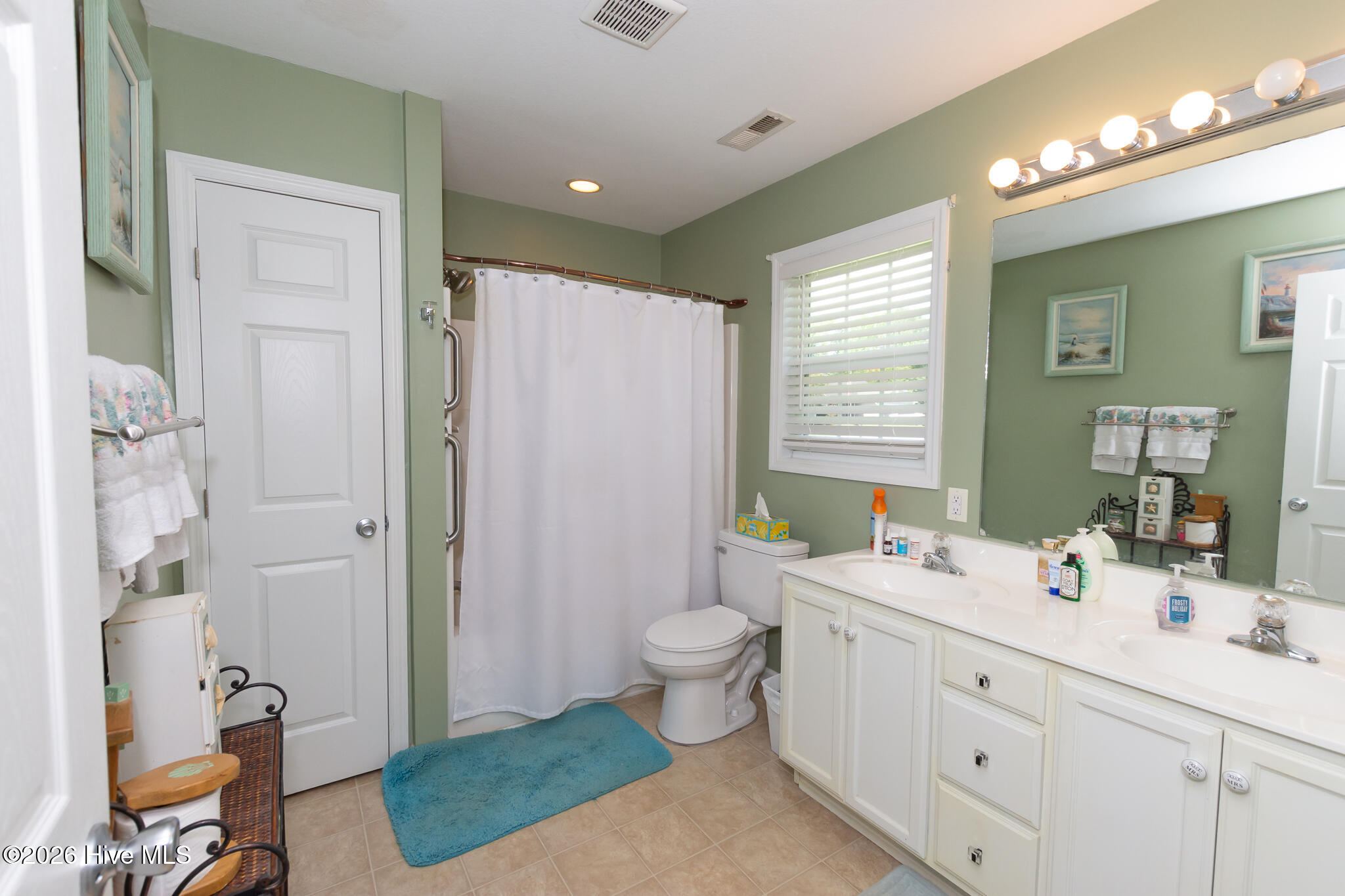 511 Sassy Court Property Photo 28