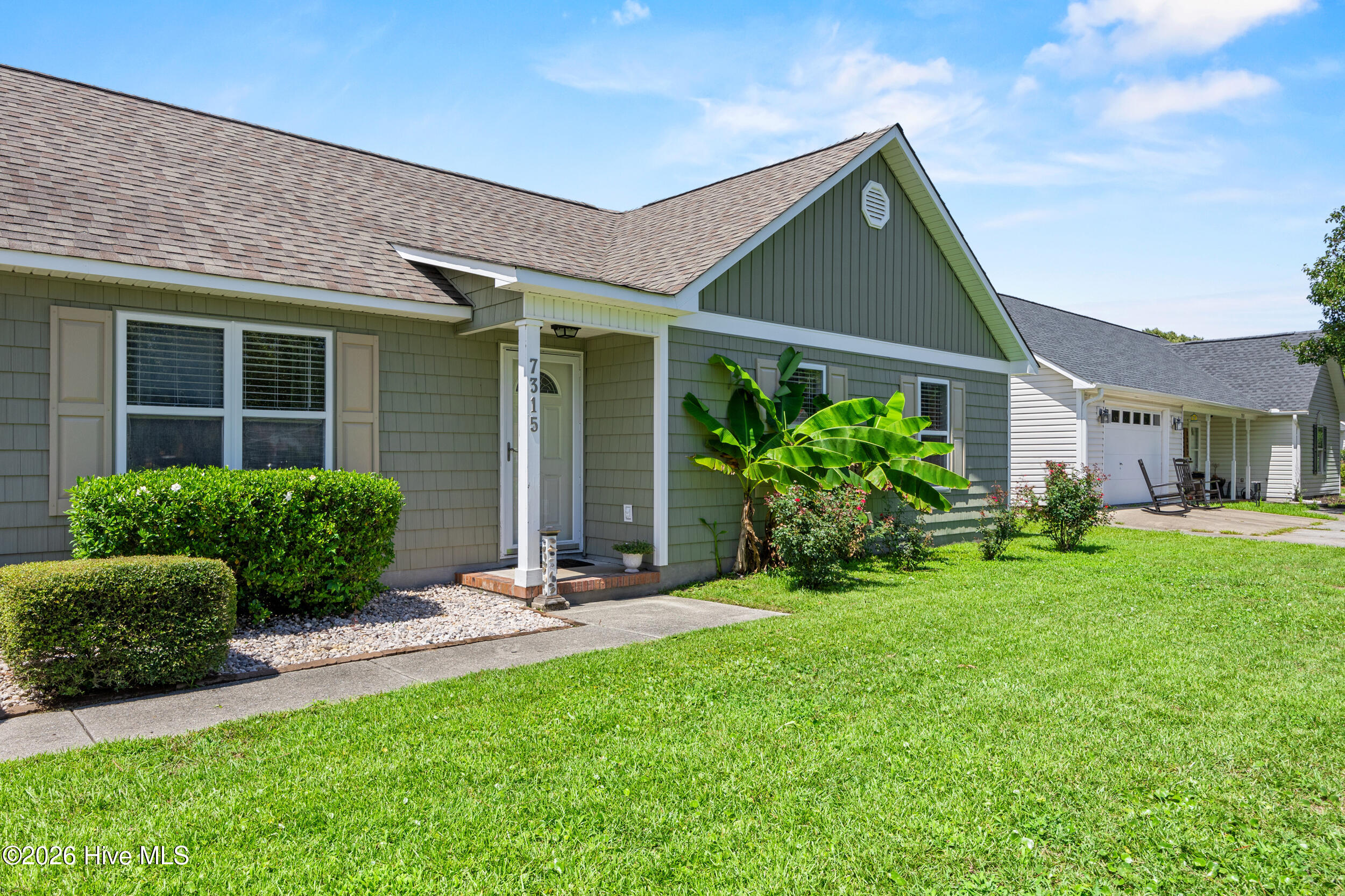 7315 Murrayville Road Property Photo 4