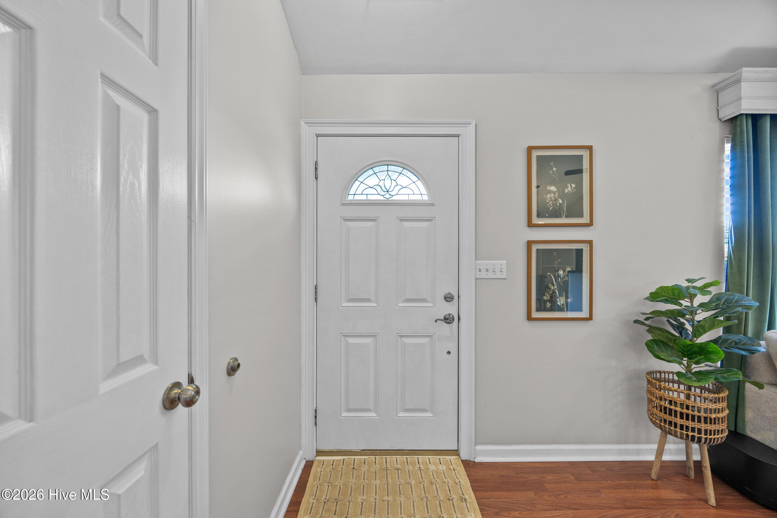 7315 Murrayville Road Property Photo 5
