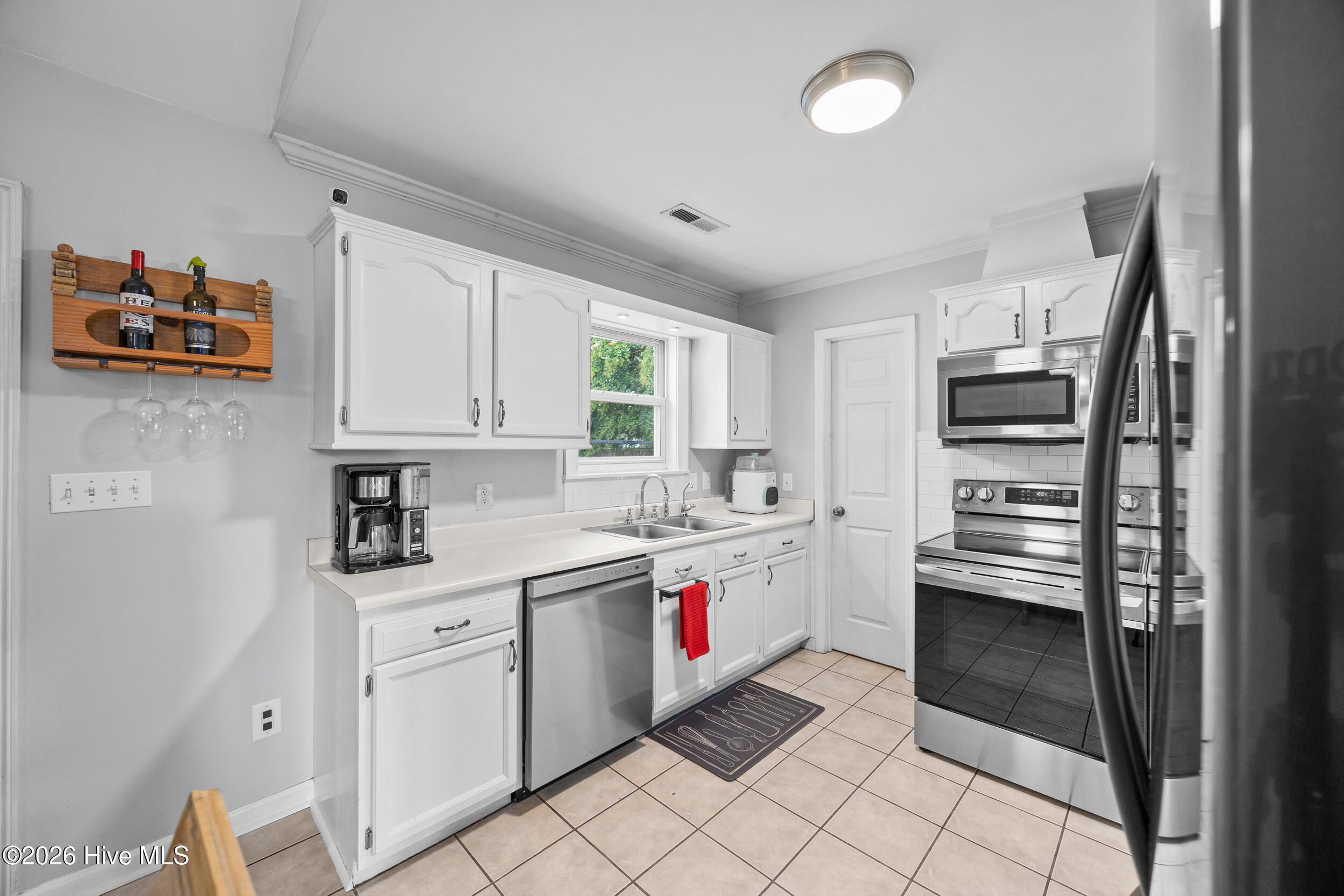 7315 Murrayville Road Property Photo 14