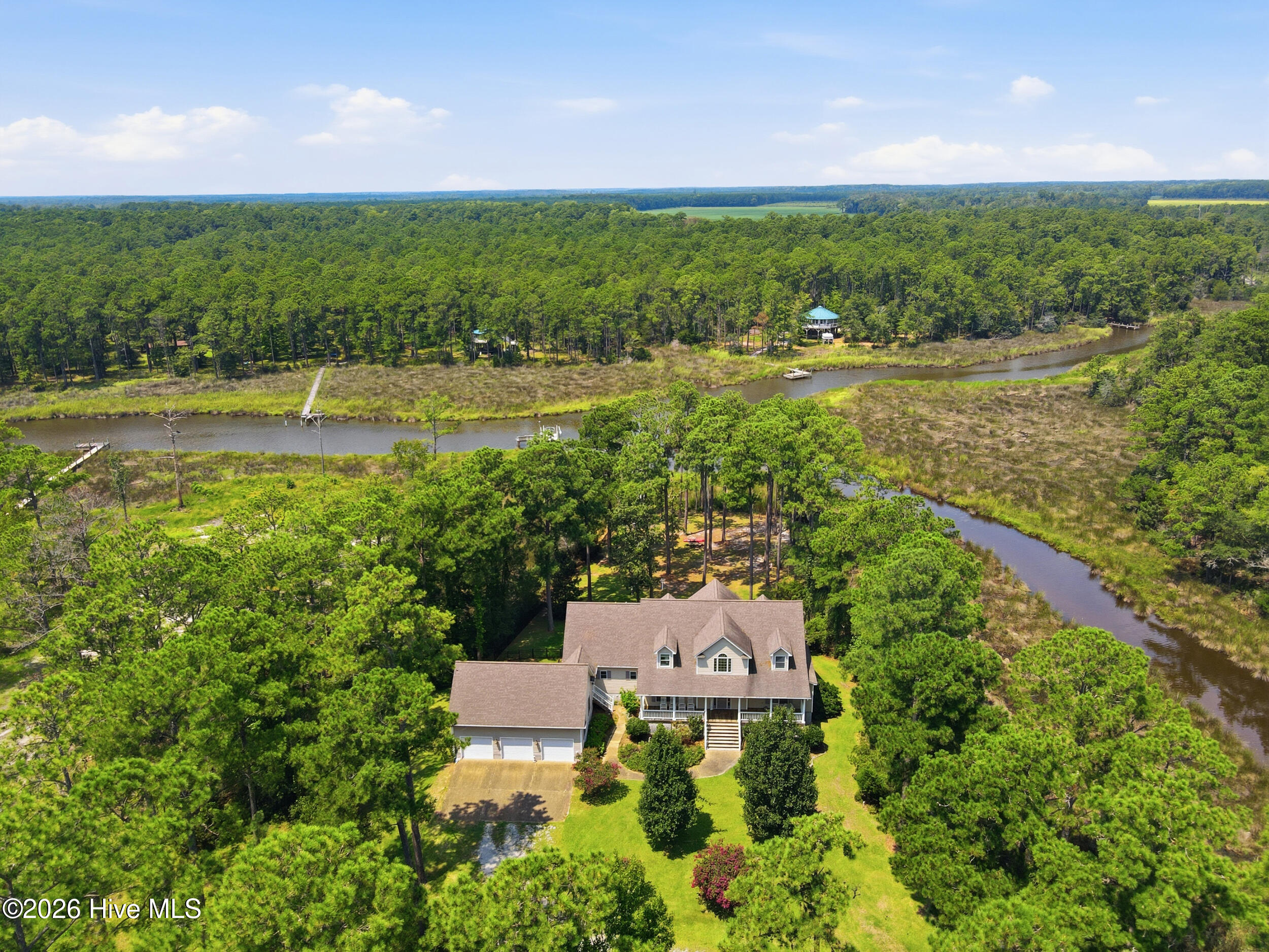 2436 Brown Creek Road Property Photo 2