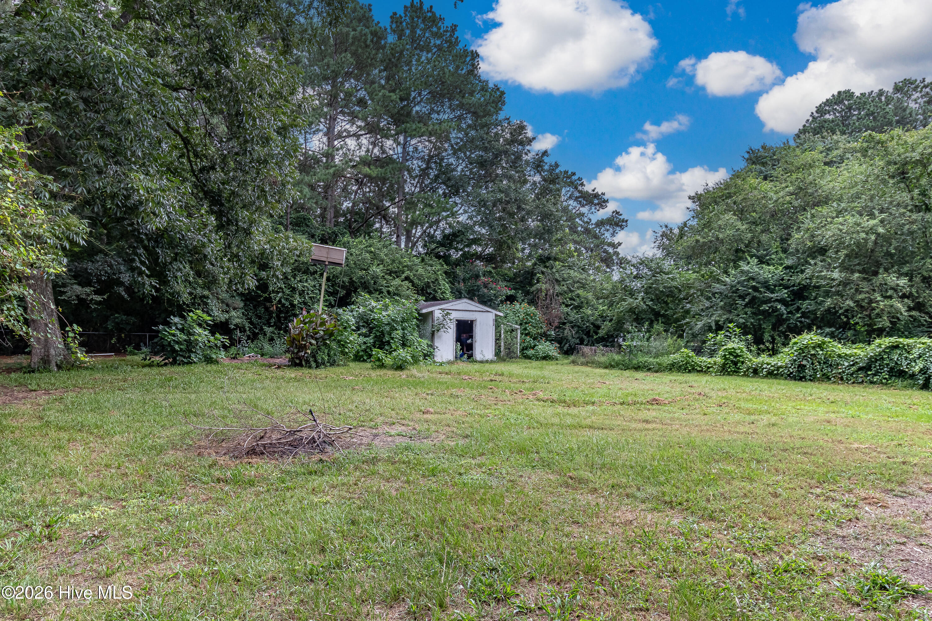 113 Lake Avenue Property Photo 3
