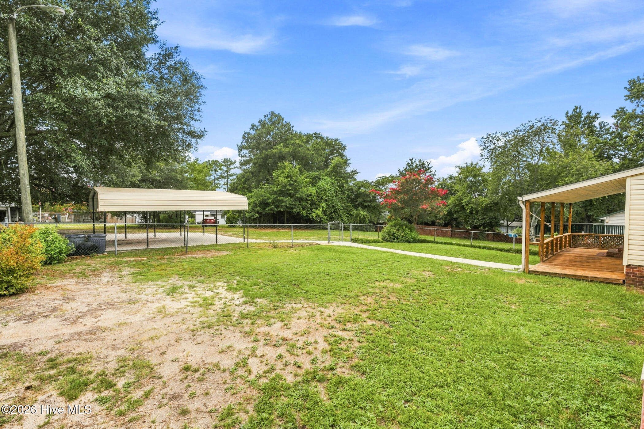 1020 Laurel Avenue Property Photo 22