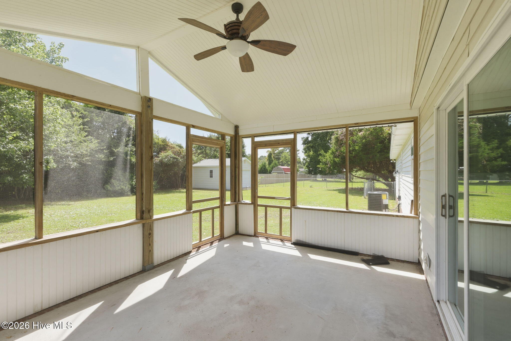 2011 Cambridge Downs Drive Property Photo 29