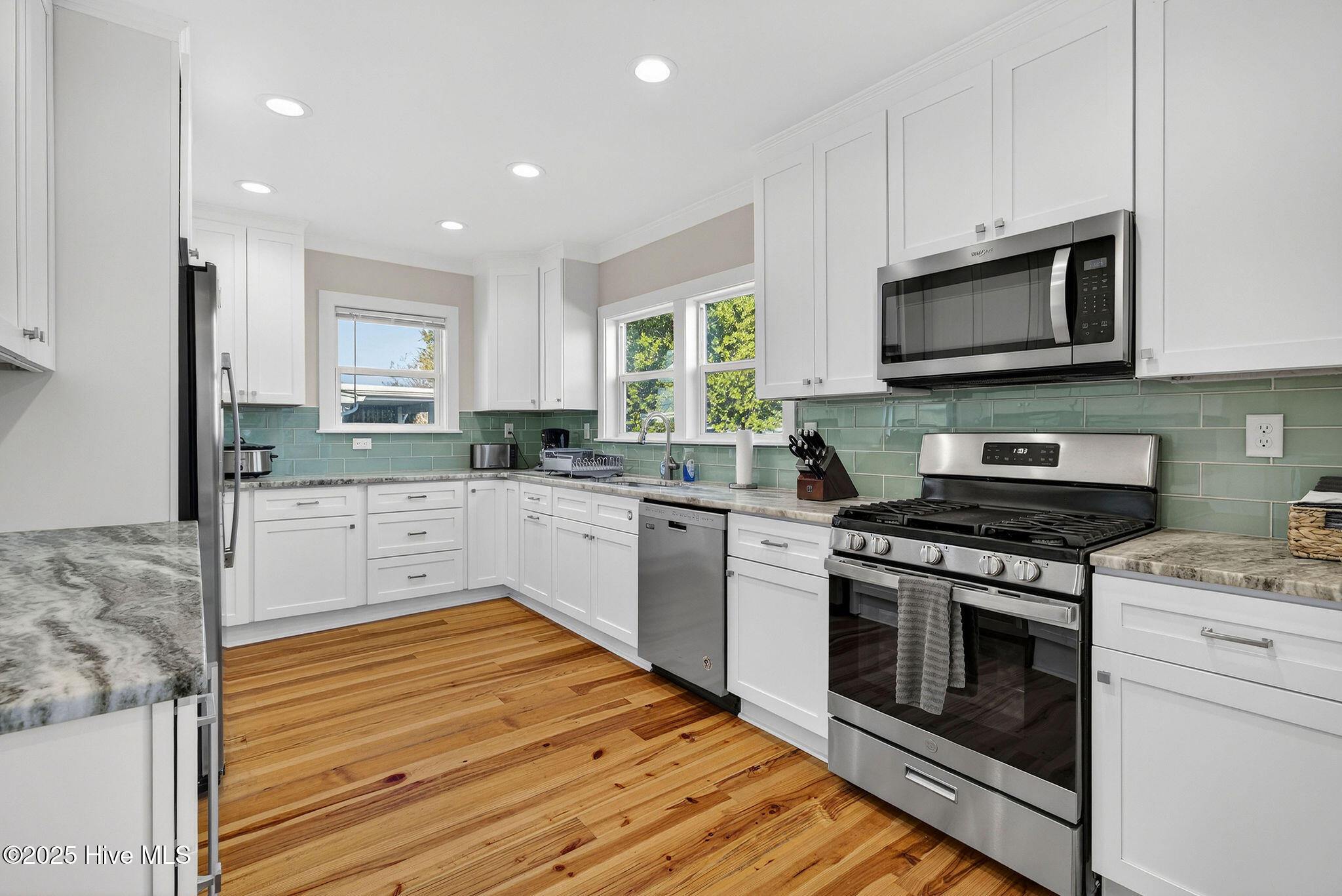 9 E Atlanta Street E Property Photo 23