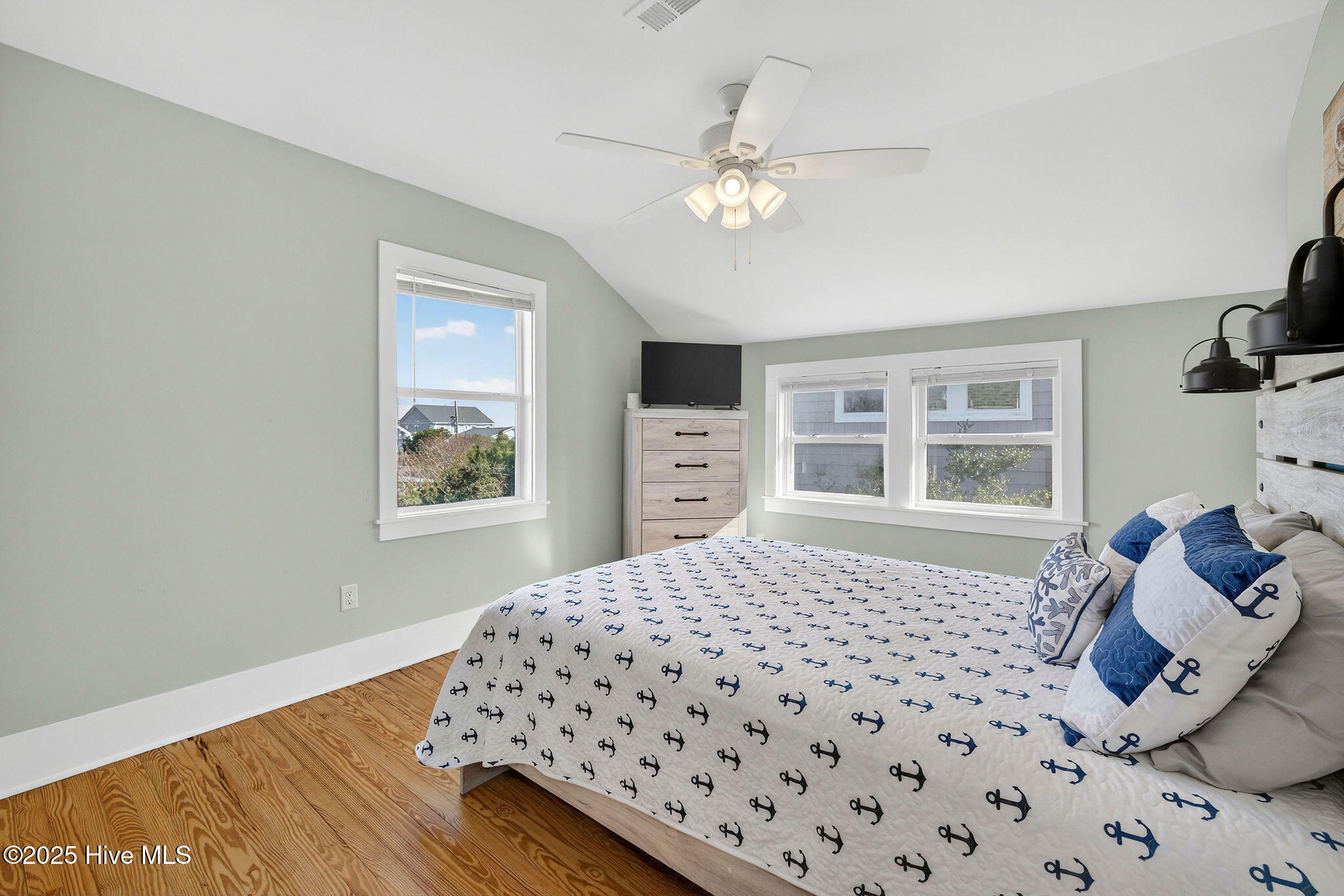 9 E Atlanta Street E Property Photo 31