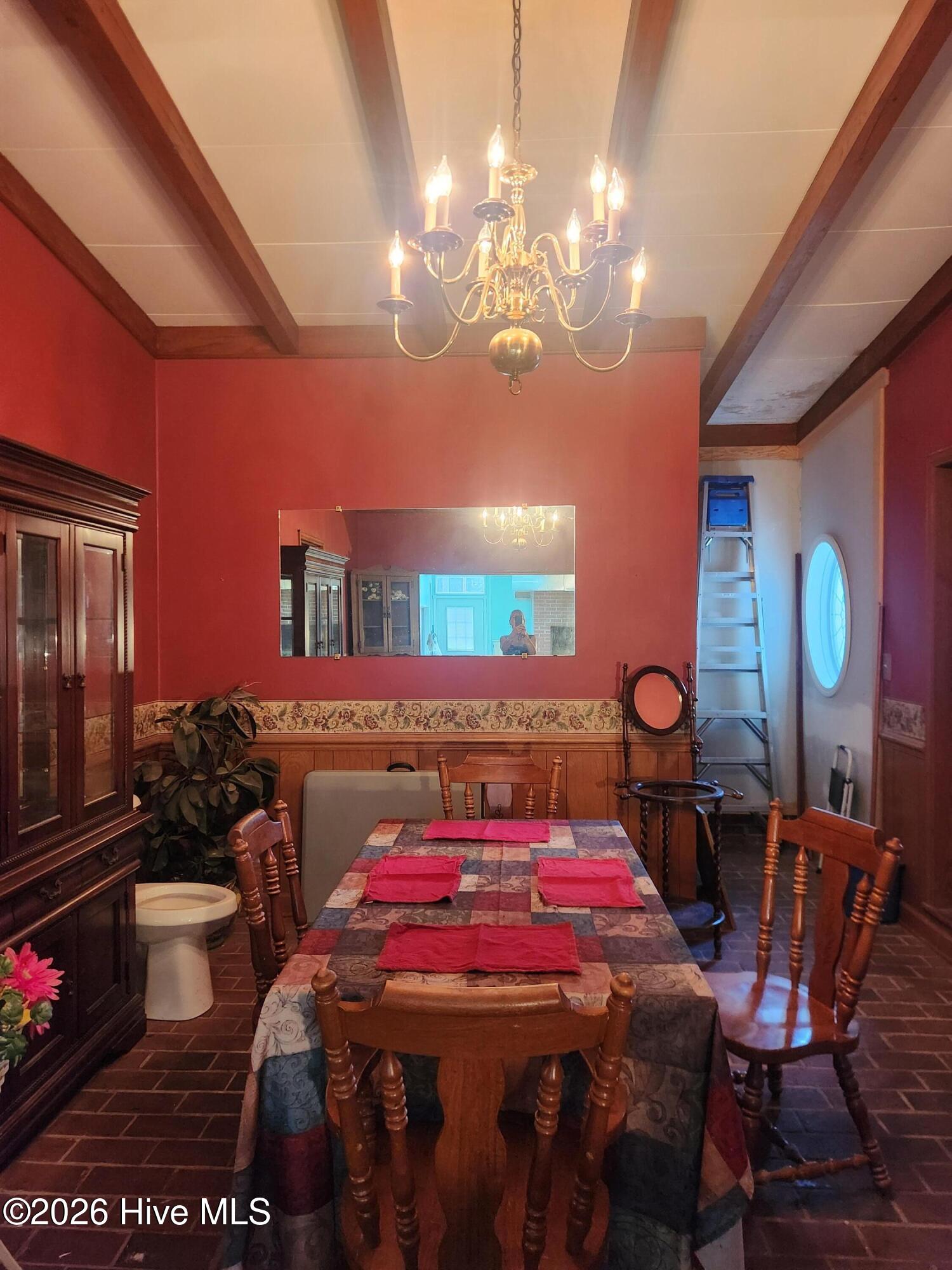 6788 River Road Property Photo 10
