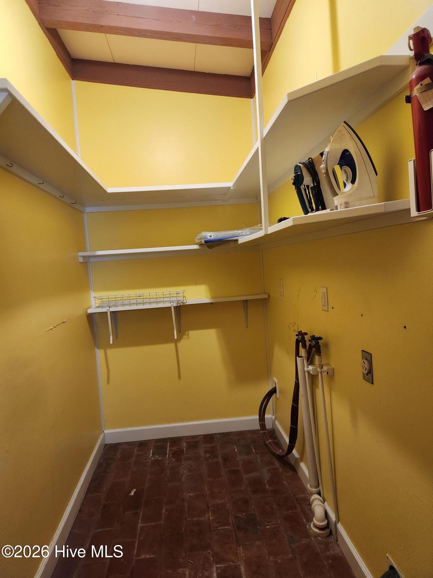 6788 River Road Property Photo 21