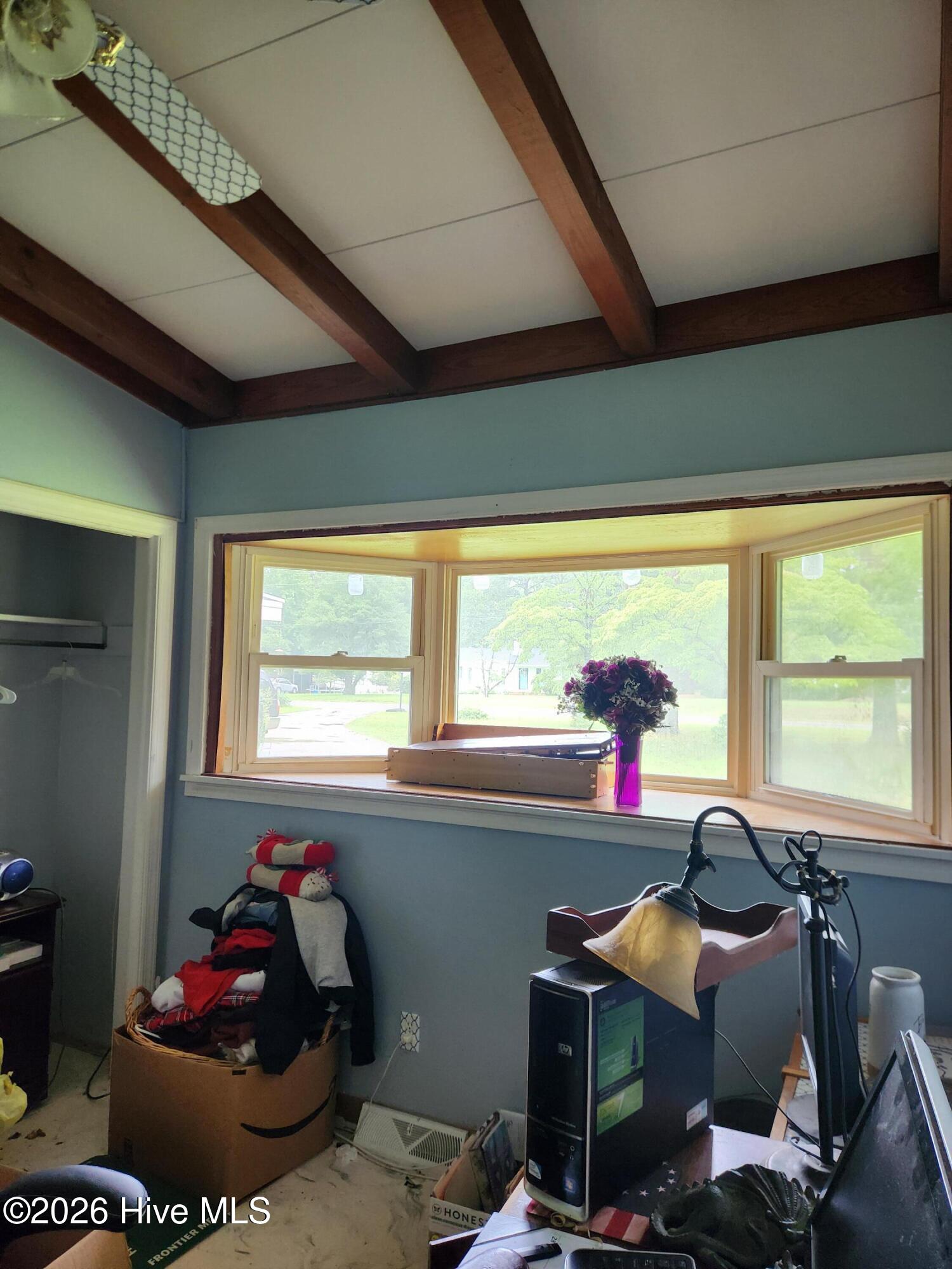6788 River Road Property Photo 28