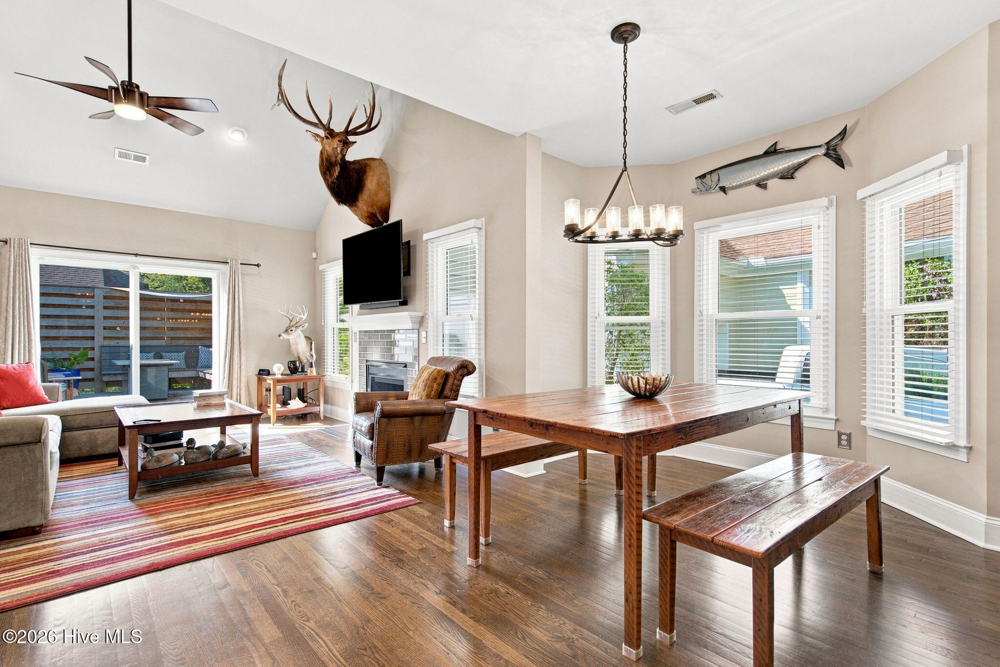 5608 Shell Road Village Drive Property Photo 11