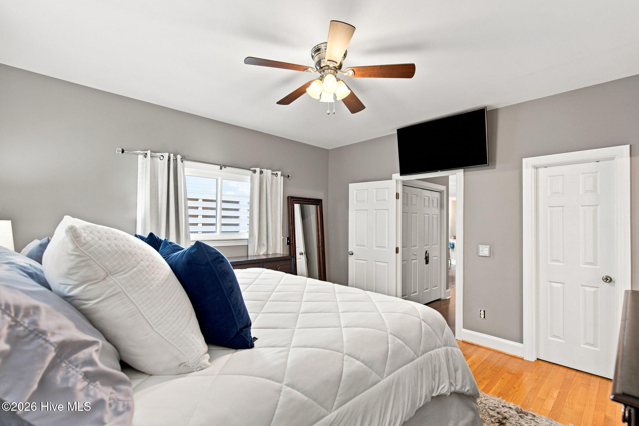 5608 Shell Road Village Drive Property Photo 24