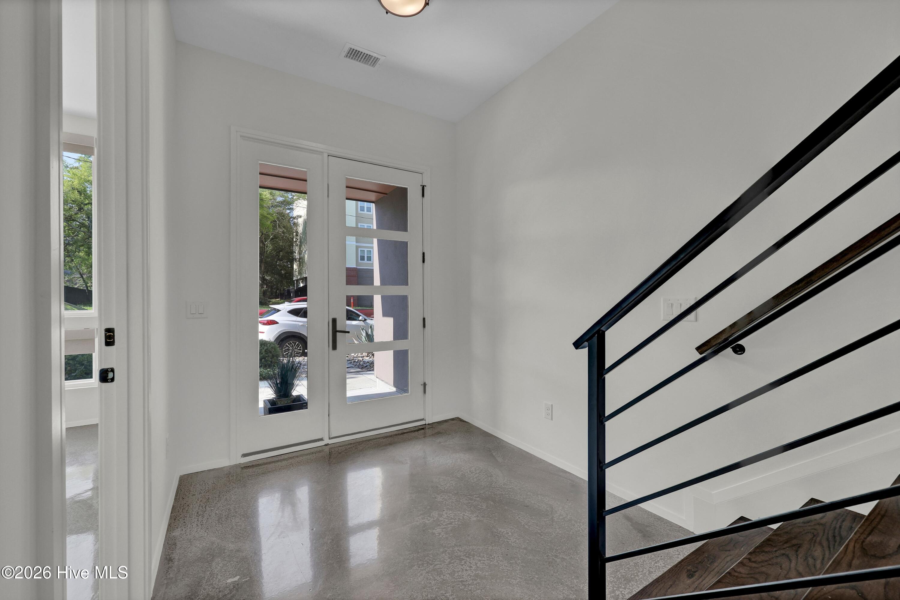 317 Bladen Street Property Photo 6