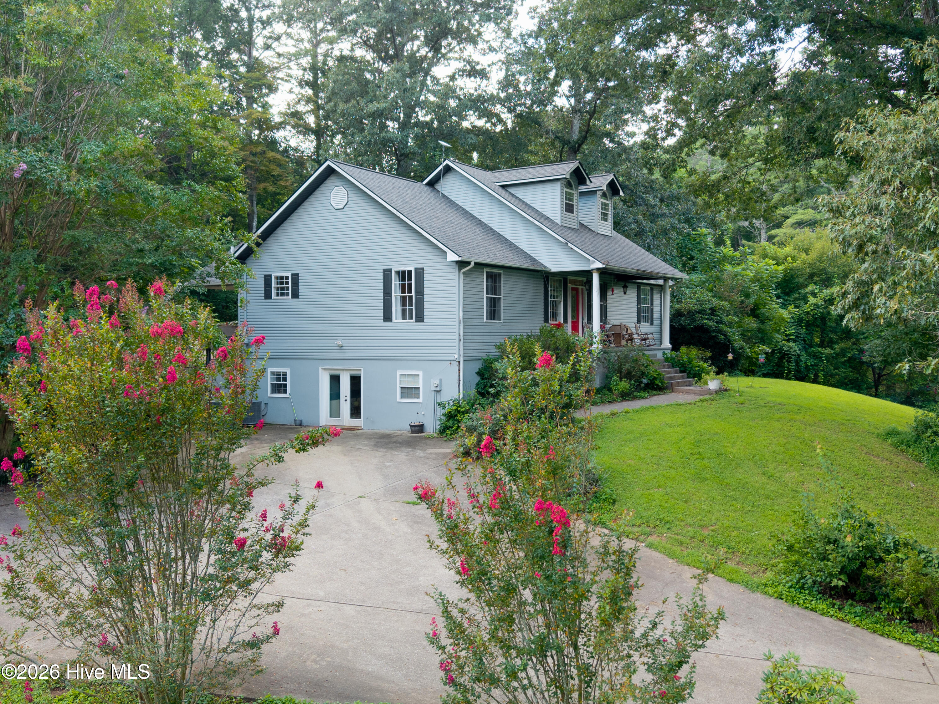 105 Liberty Road Property Photo 2