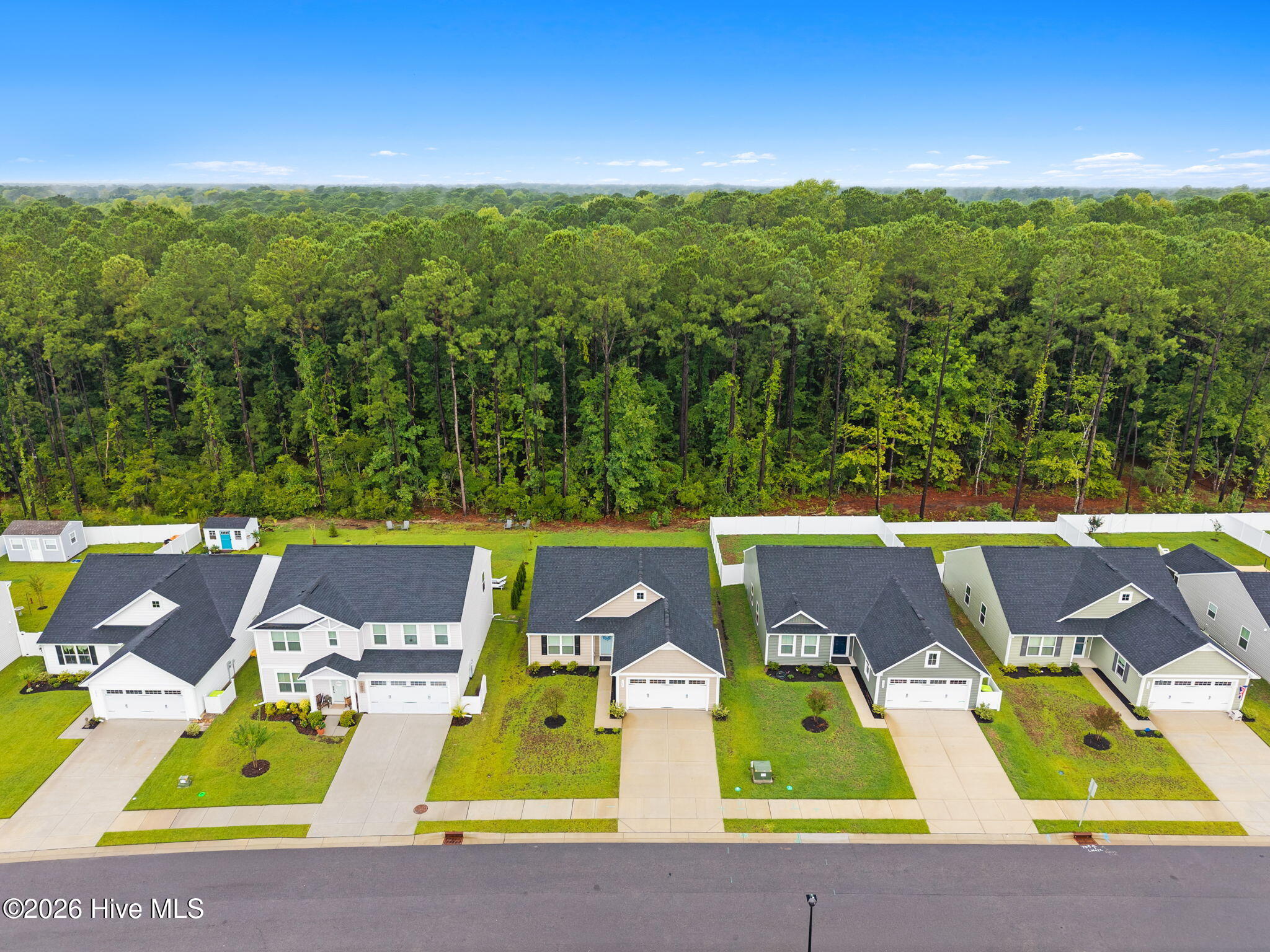 1081 Sharron Creek Drive Property Photo 2