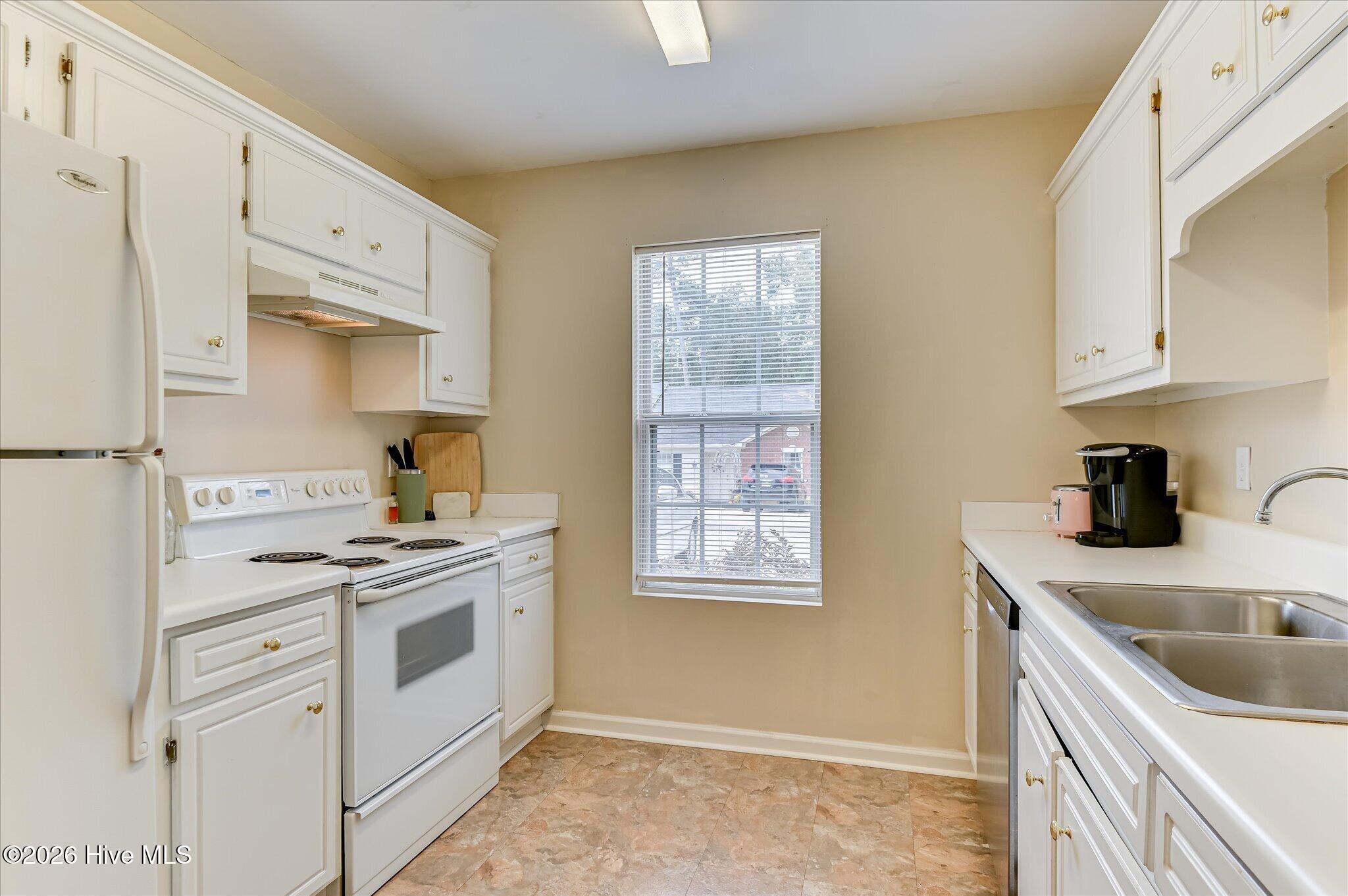 506 Brians Way Property Photo 17