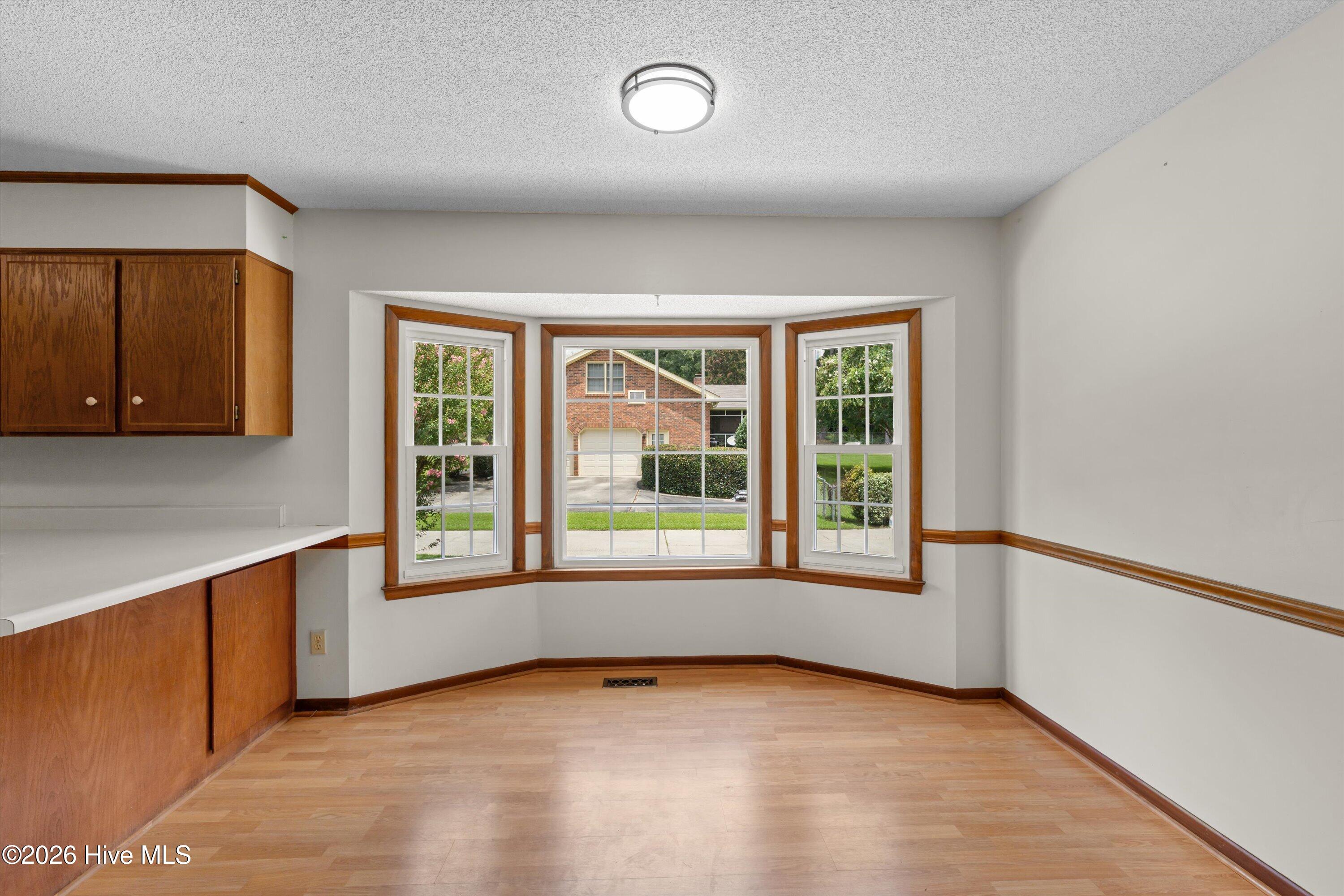 1082 Kismet Drive Property Photo 18