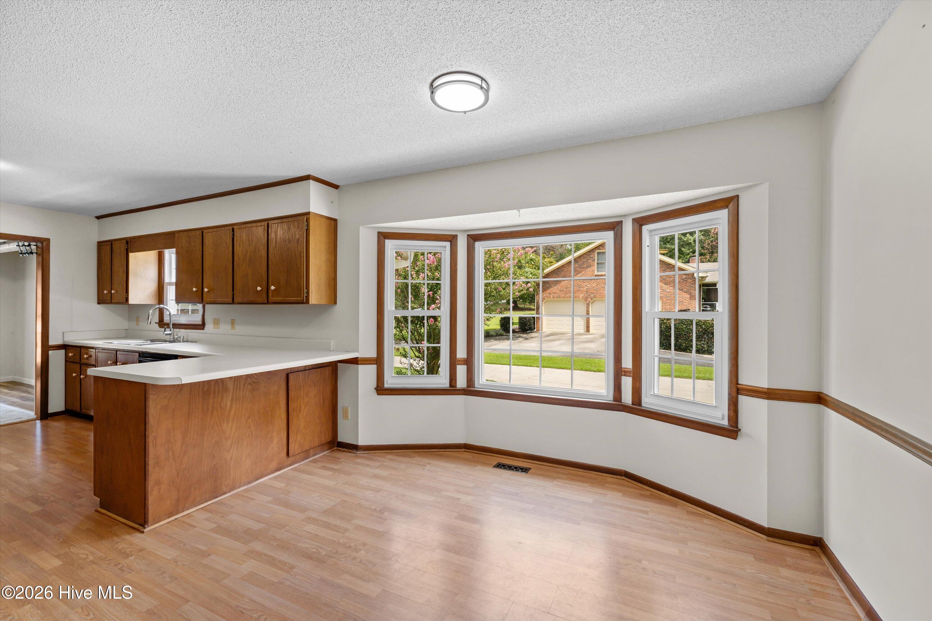 1082 Kismet Drive Property Photo 20