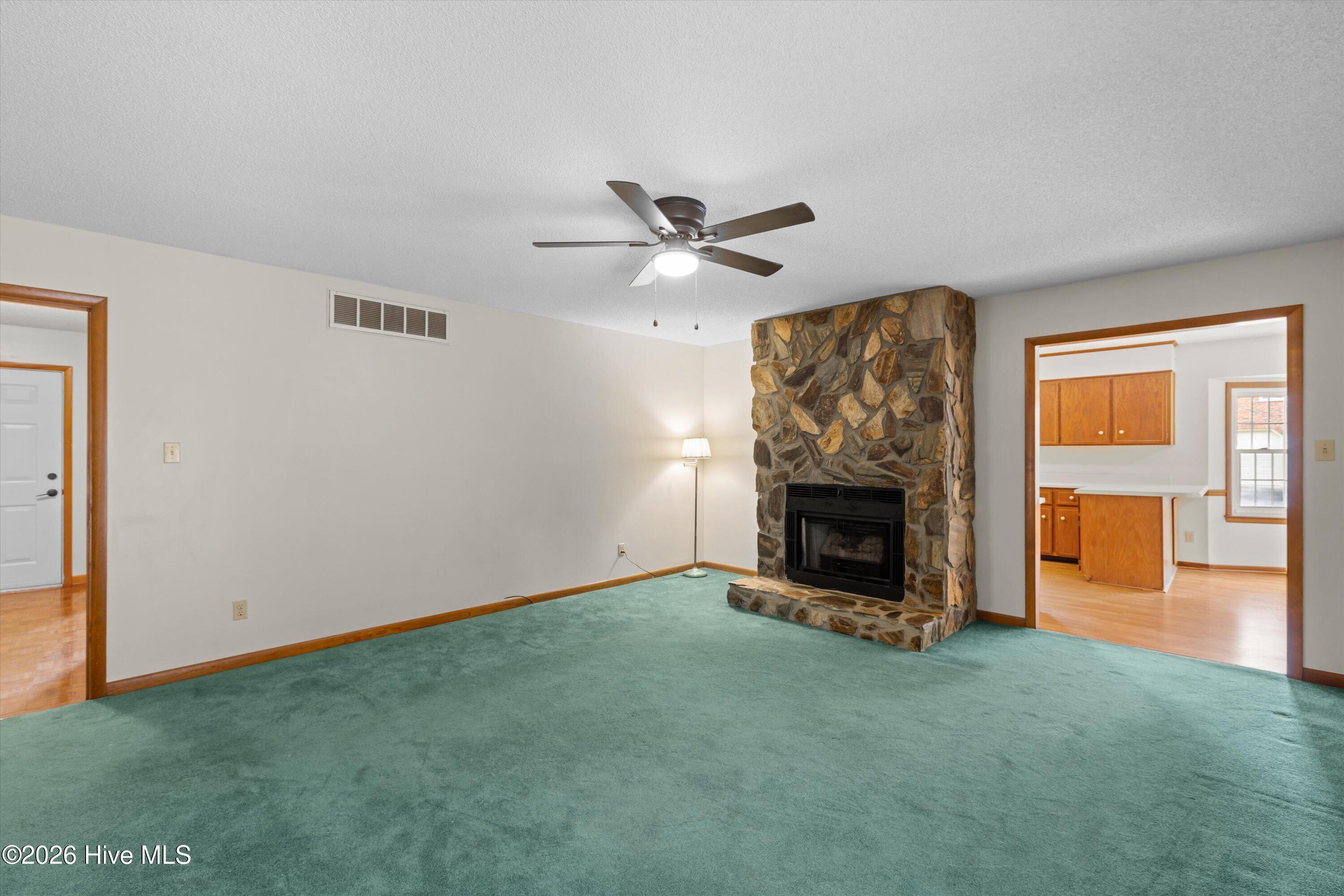1082 Kismet Drive Property Photo 24