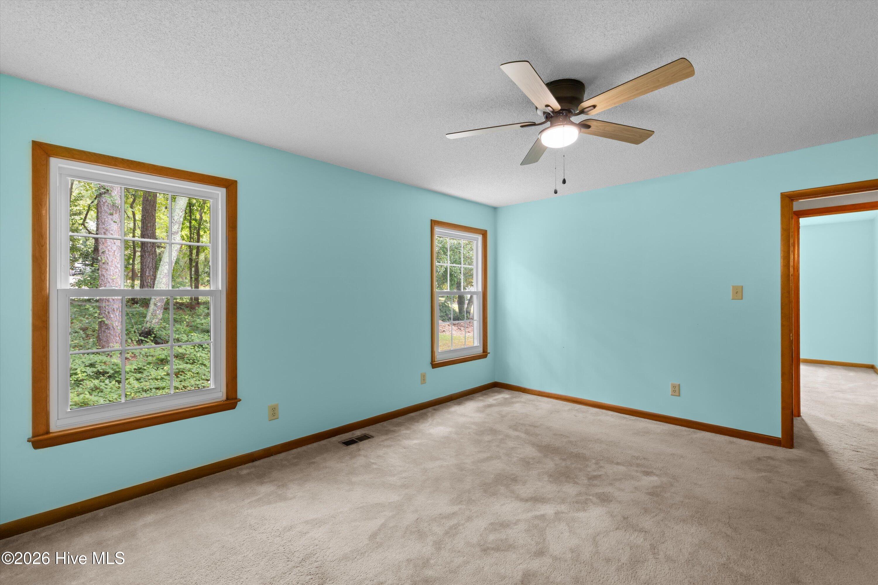 1082 Kismet Drive Property Photo 28