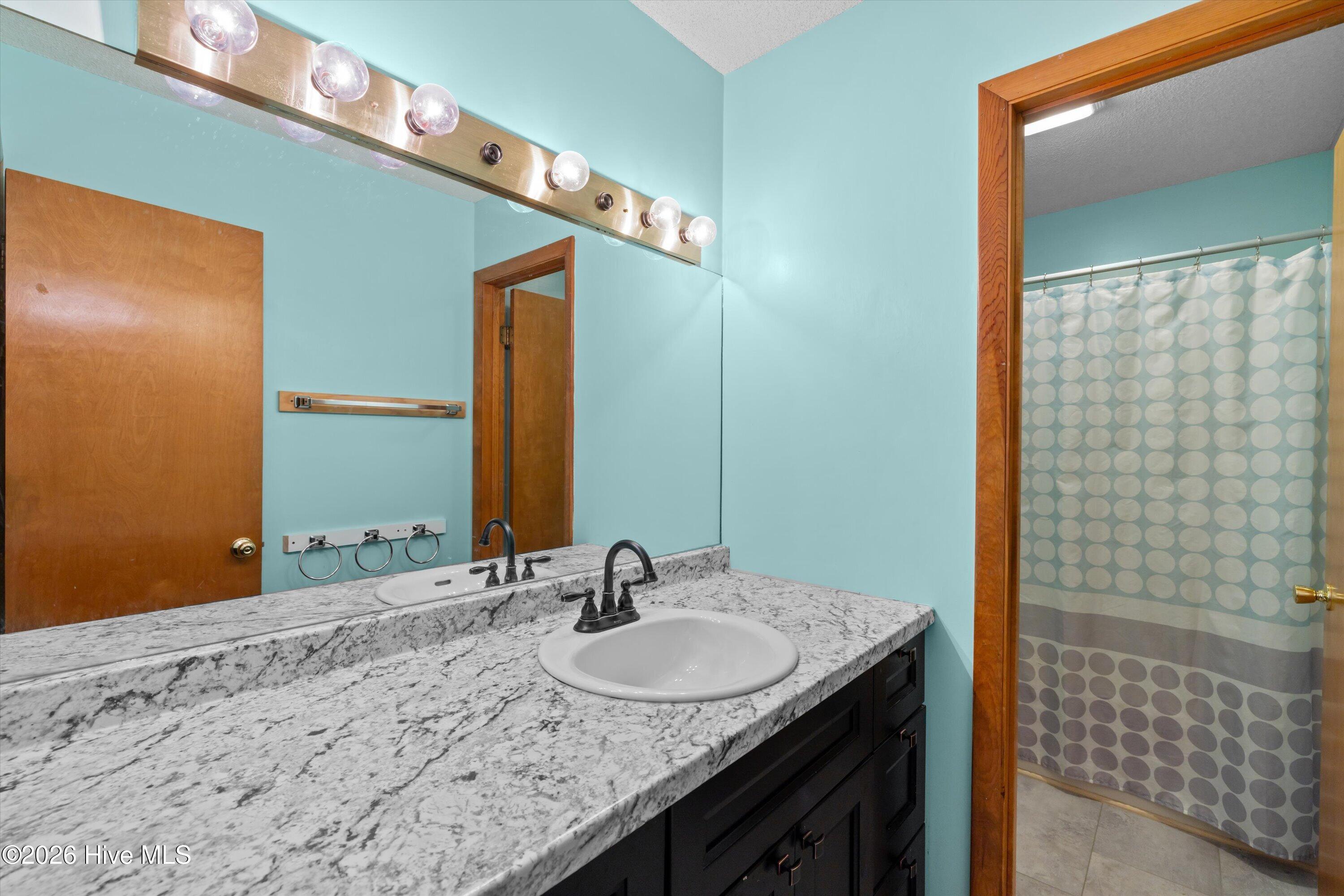 1082 Kismet Drive Property Photo 35