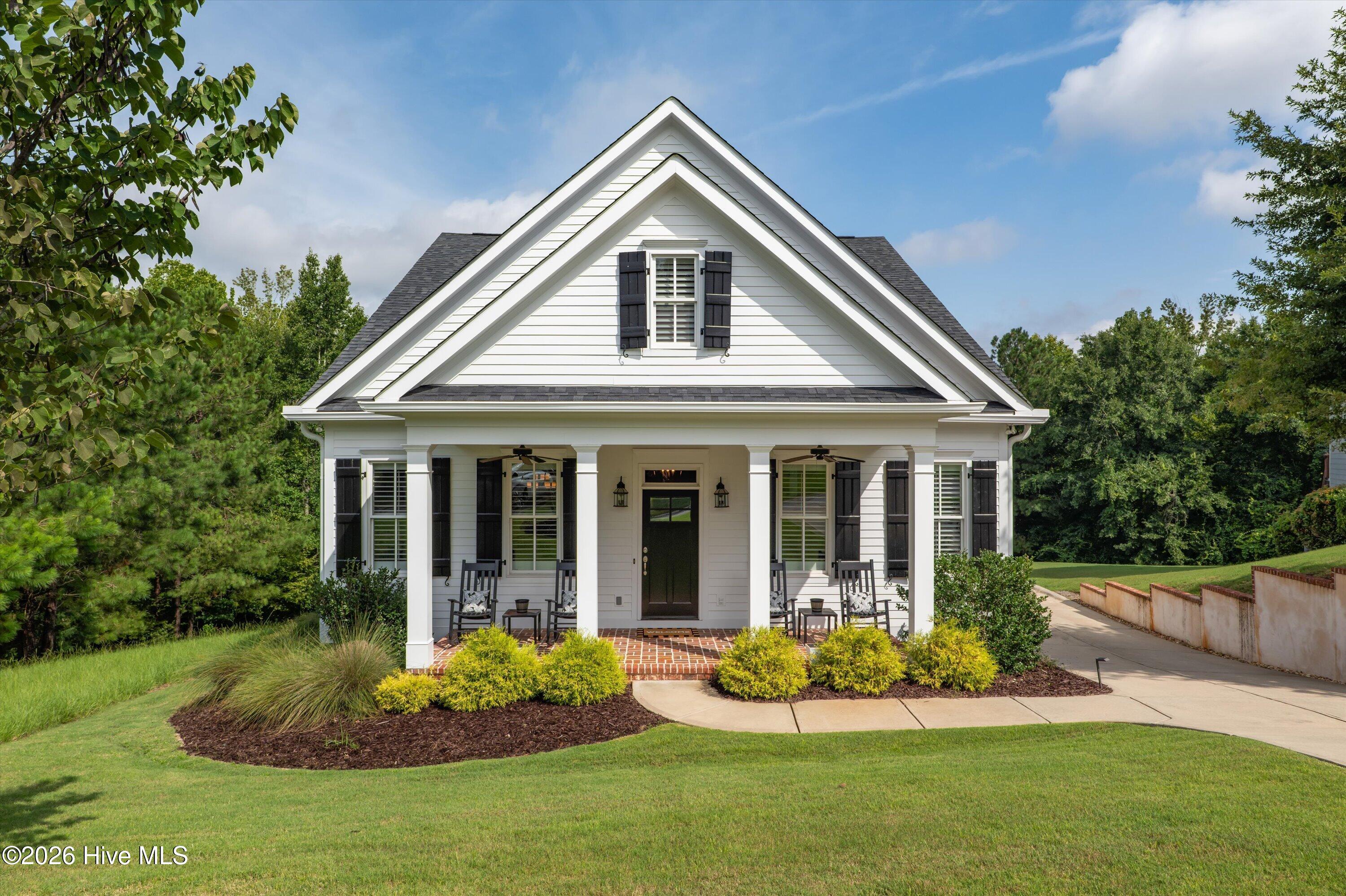 2041 Egret Circle Property Photo 1