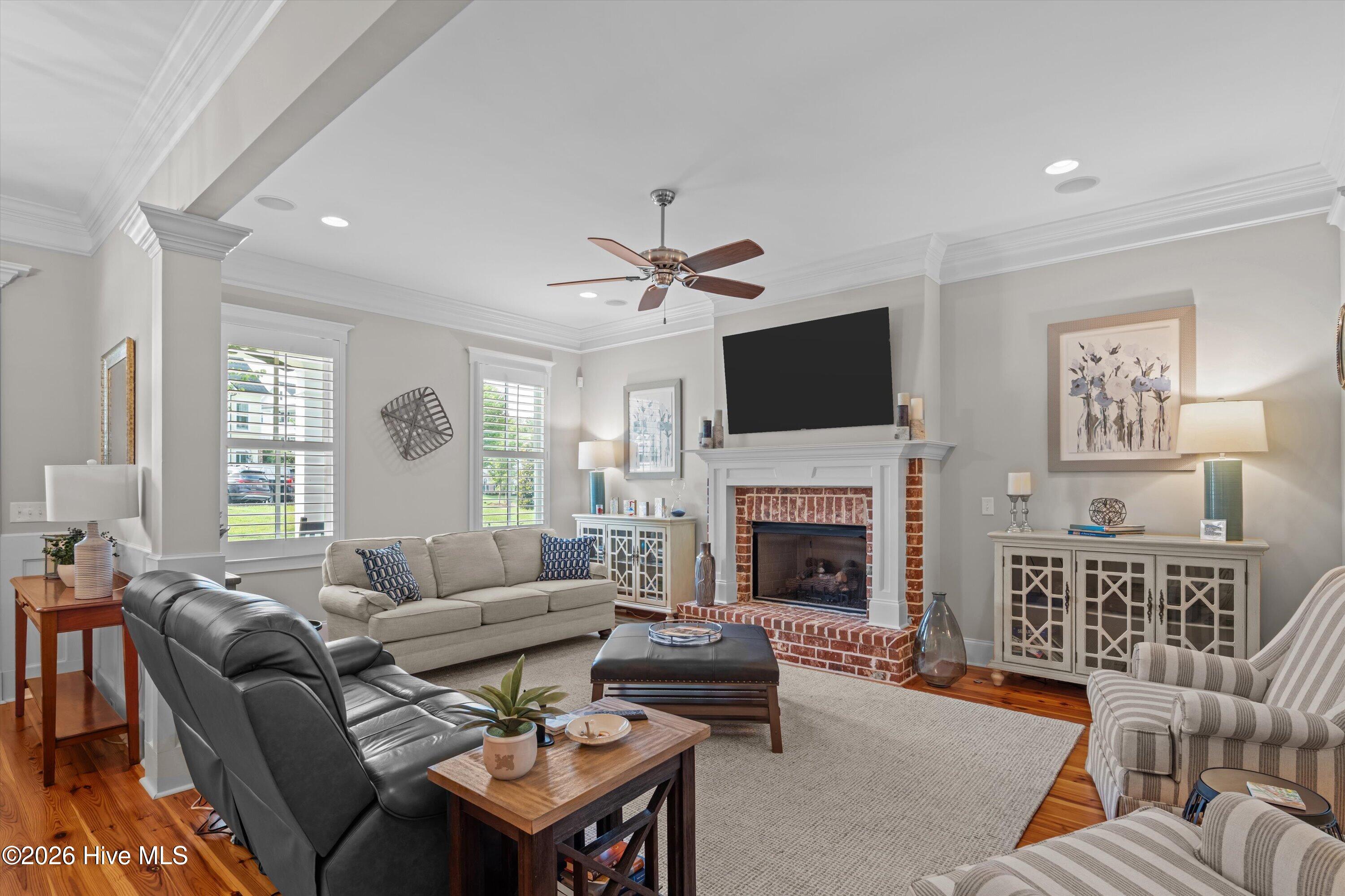 2041 Egret Circle Property Photo 9