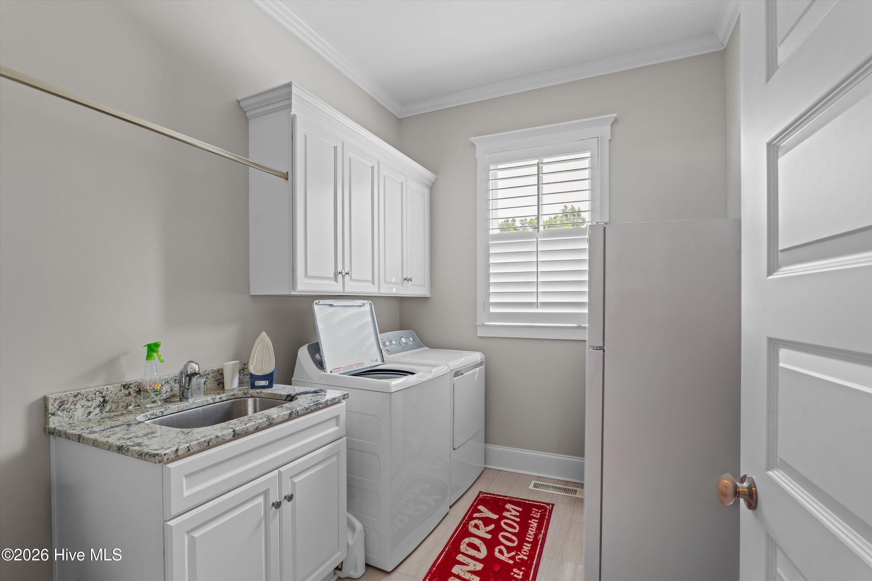 2041 Egret Circle Property Photo 32