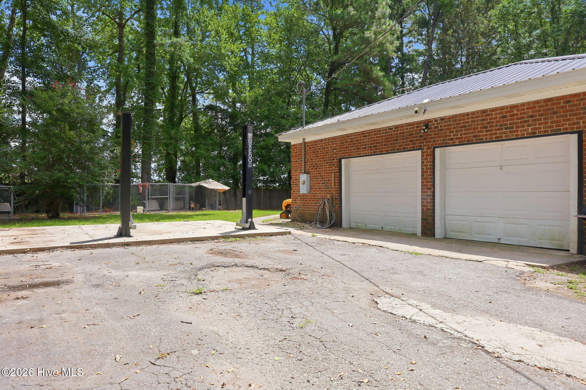 2453 Pennant Drive Property Photo 5