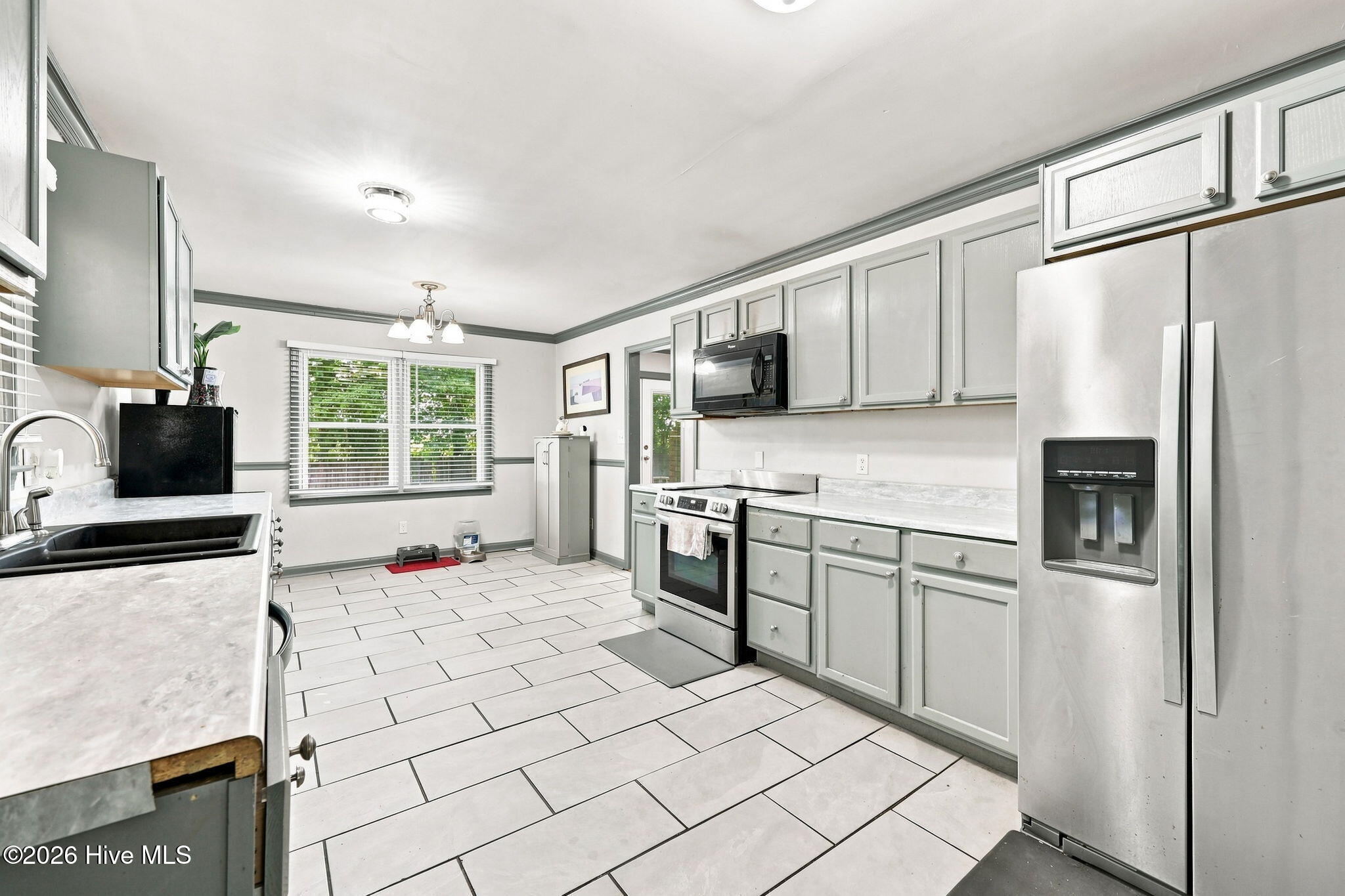 2453 Pennant Drive Property Photo 31