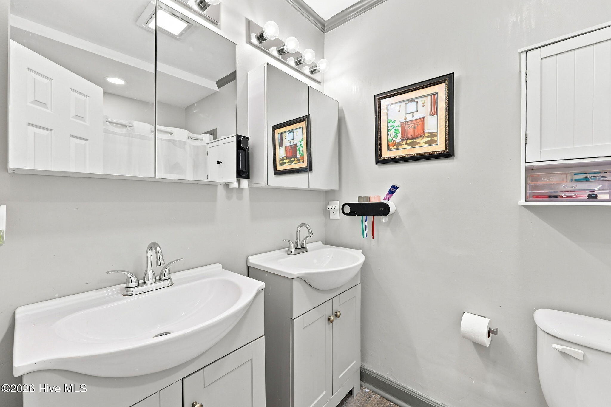 2453 Pennant Drive Property Photo 44